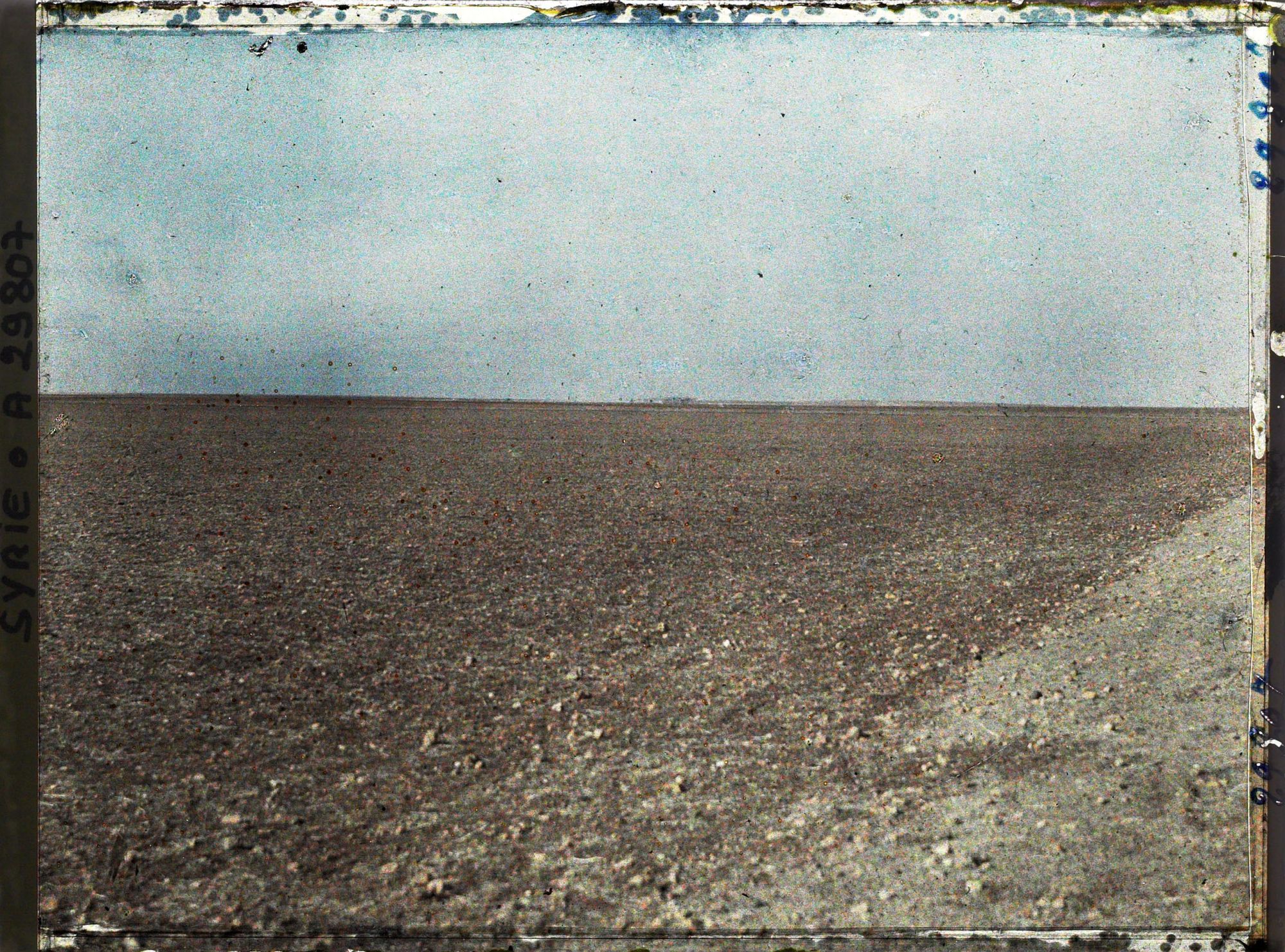 Image représentant Etendue désertique dans la direction de Talbisa