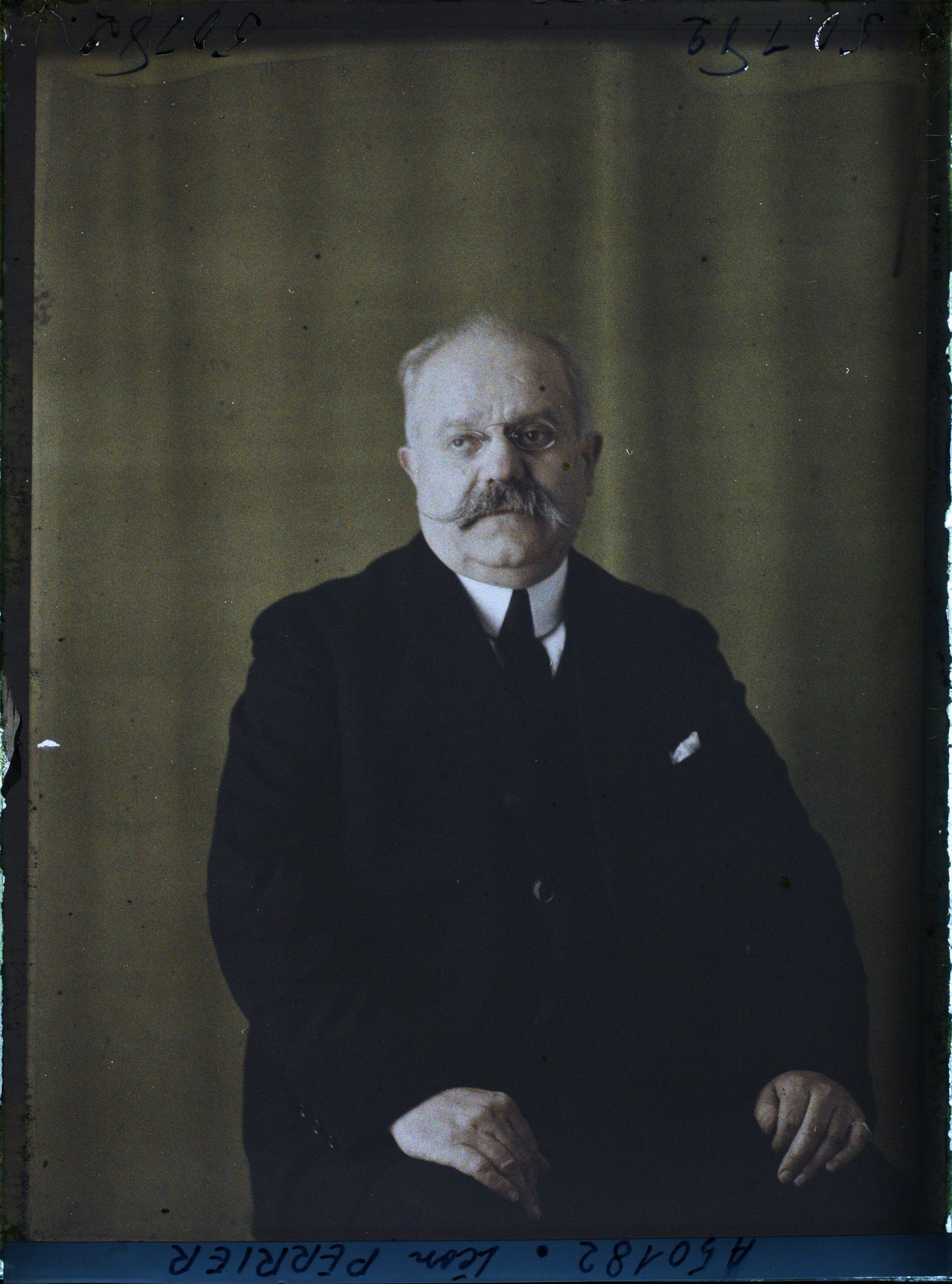 Image représentant Monsieur  Léon Perrier