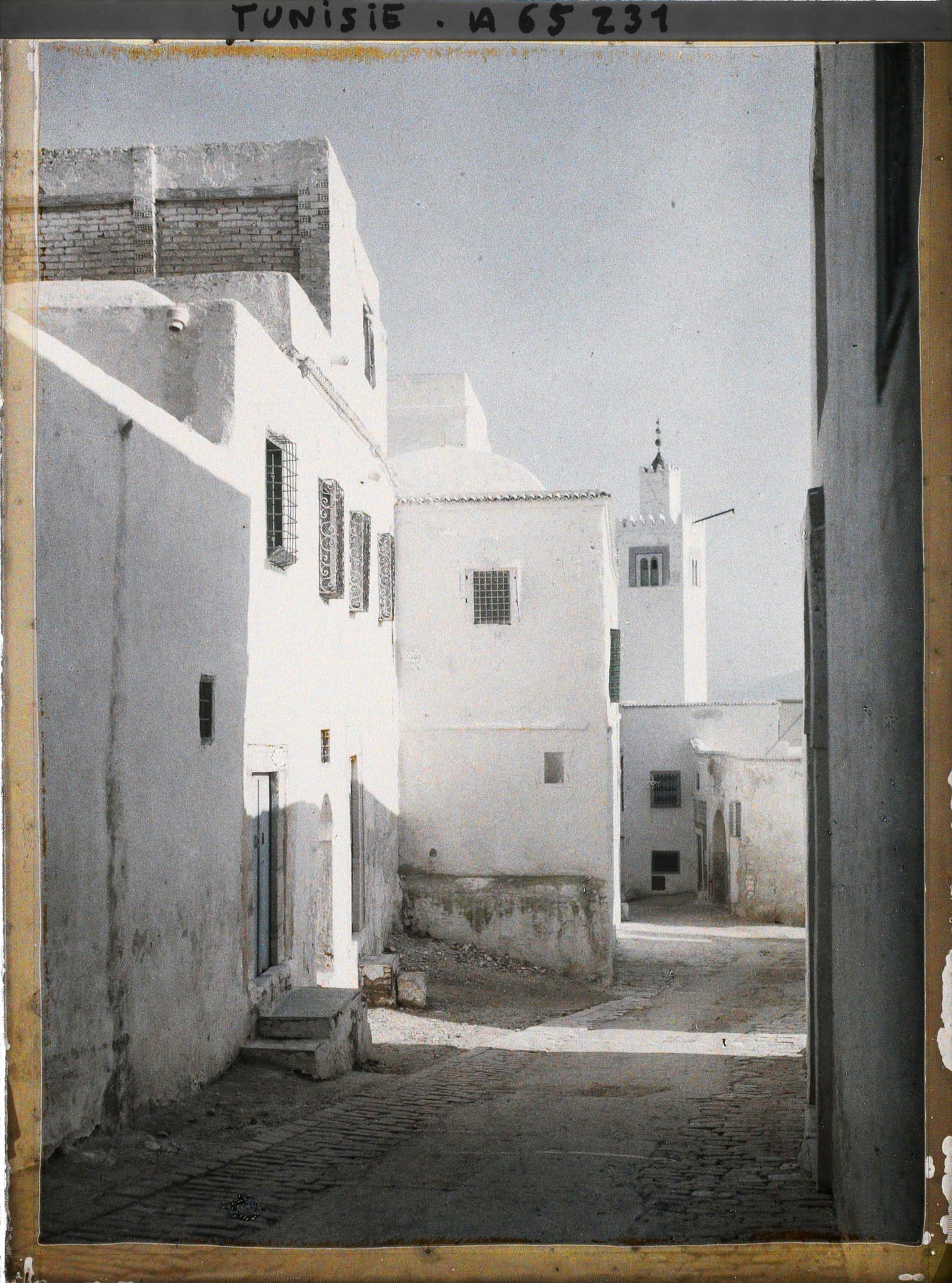 Image représentant La rue principale du village