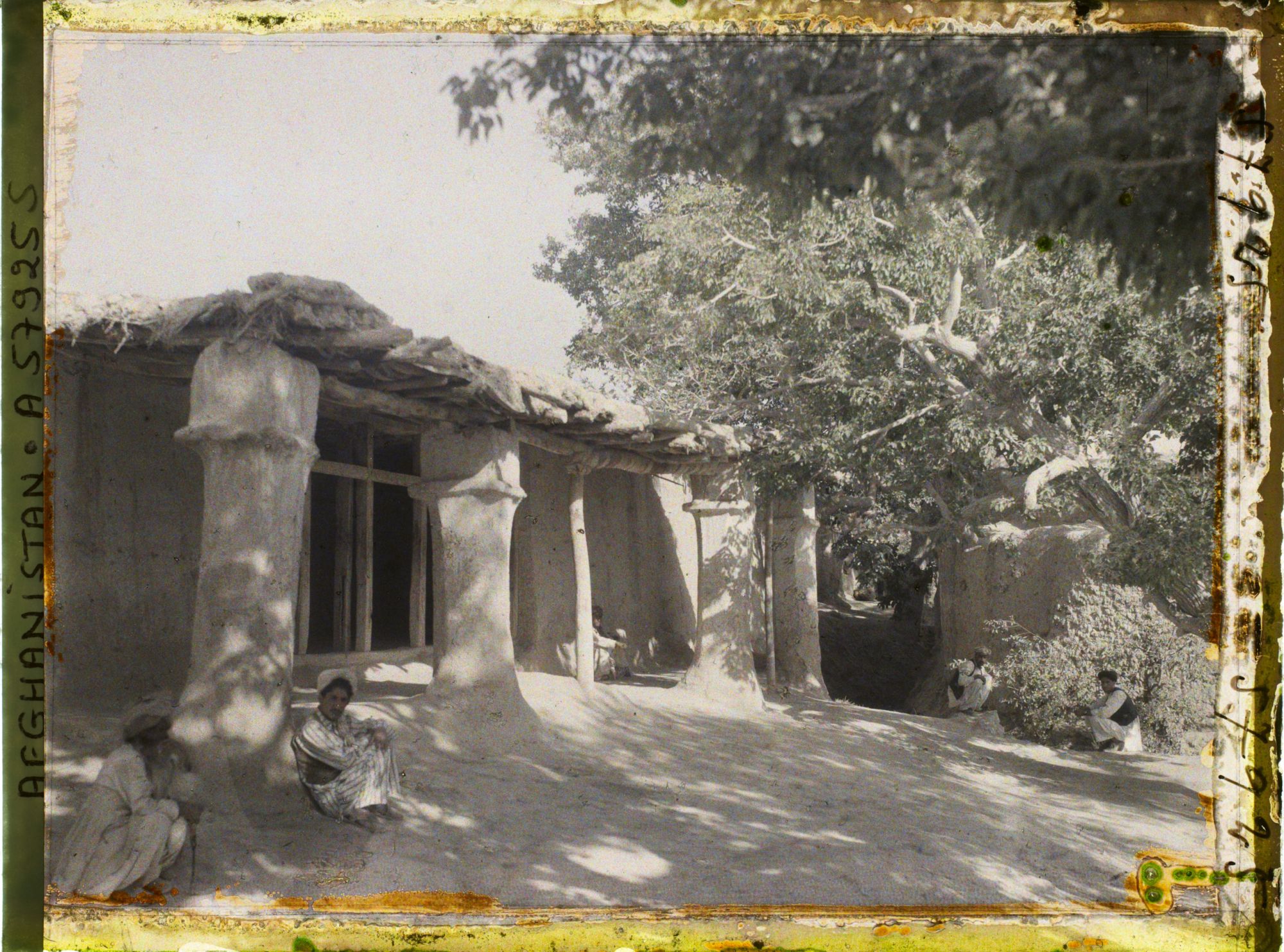 Image représentant Afghanistan, Moukor, La mosquée