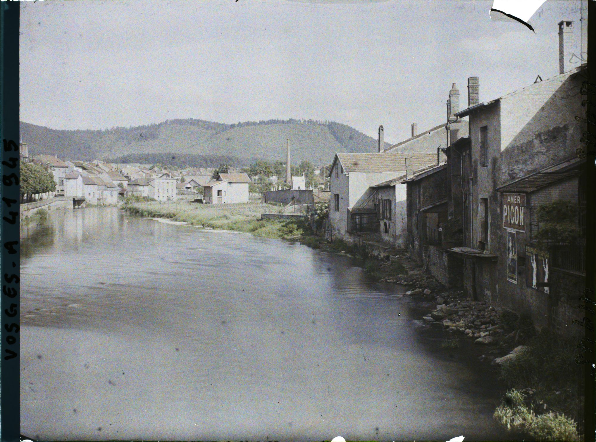 Image représentant France, Raon l'Etape, Une vue s/ la Meurthe