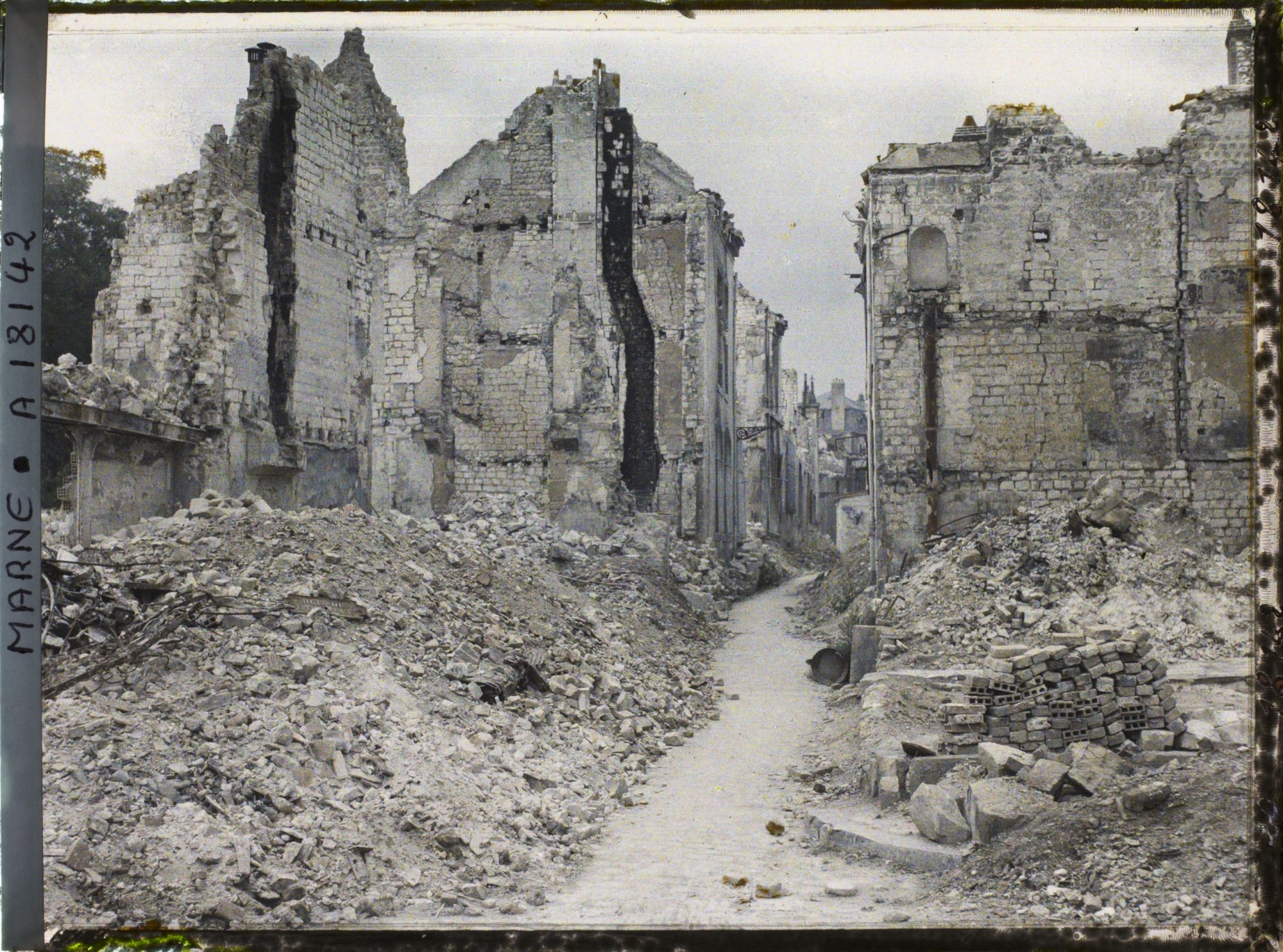 Image représentant France, Reims, Rue de La Salle