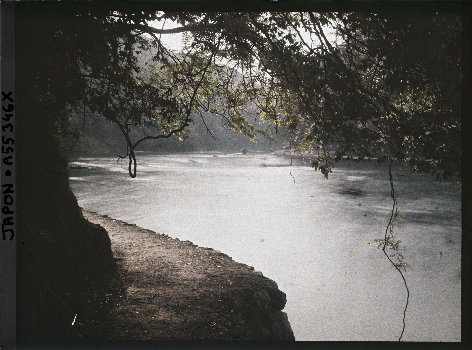 Image représentant Paysage en amont de la rivière Hozu