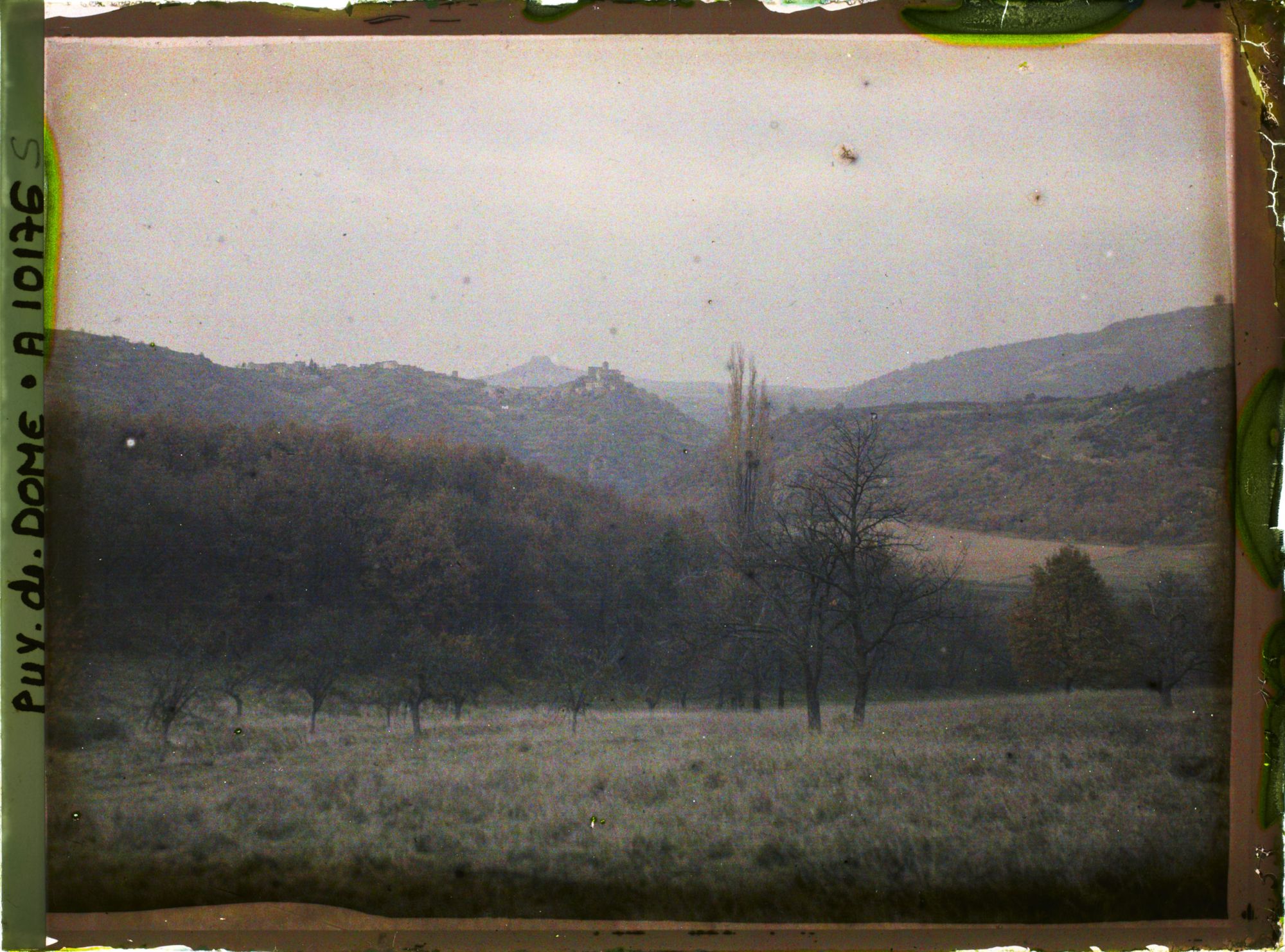 Image représentant France, Vallée de l'Allier Effets du Soir