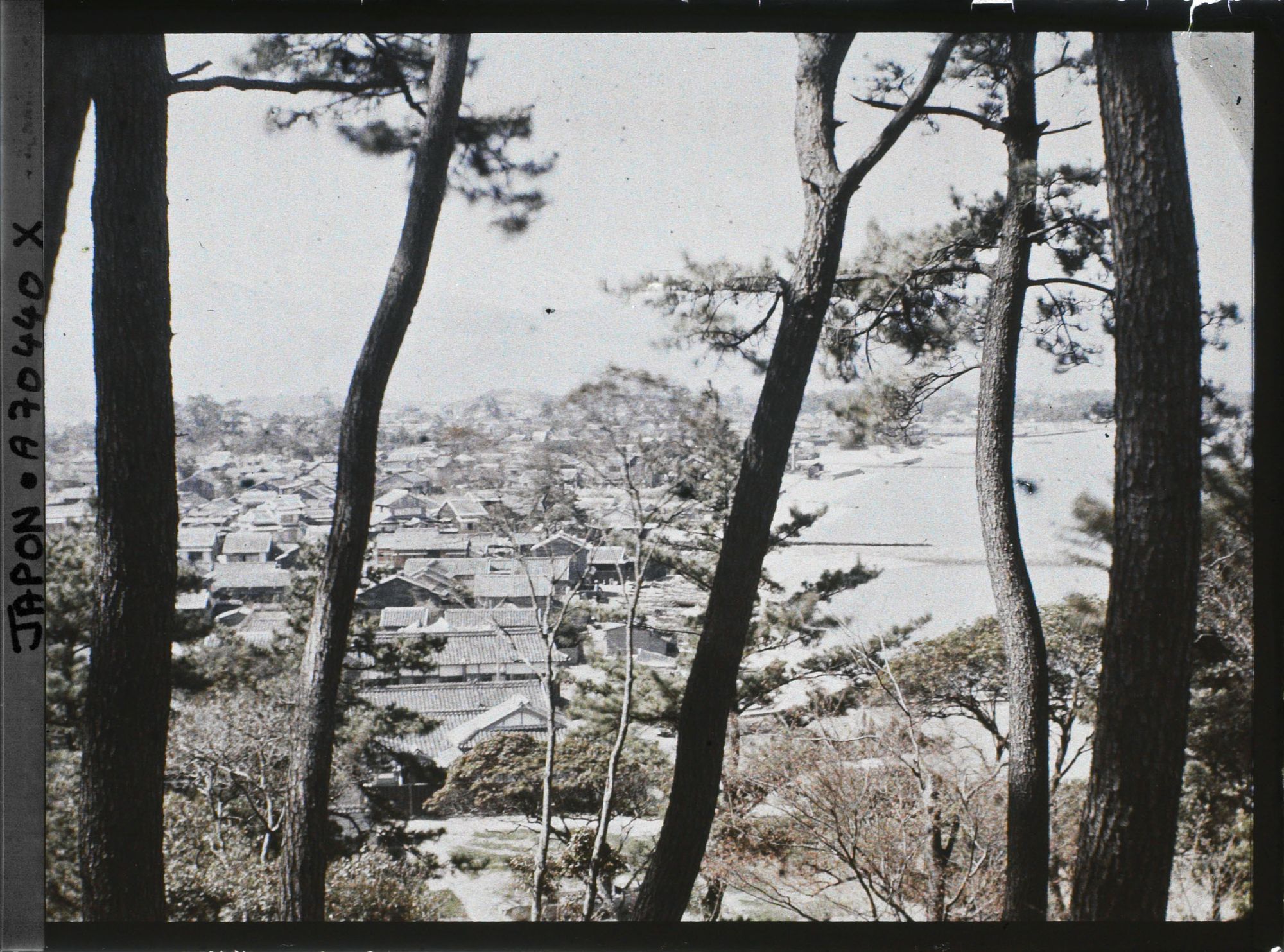 Image représentant Port de pêche sur la baie de Hakata