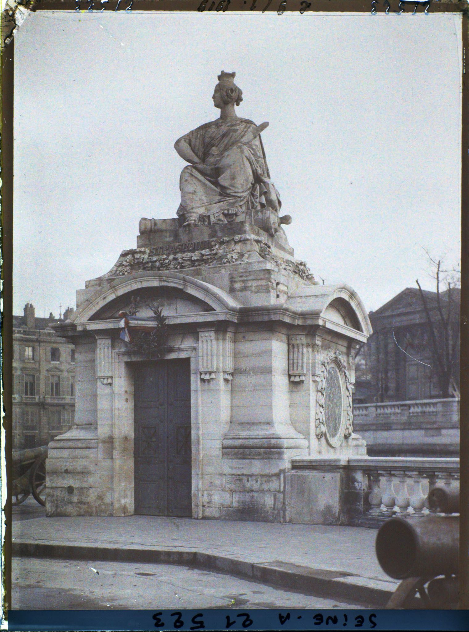 Image représentant La statue de Strasbourg, place de la Concorde
