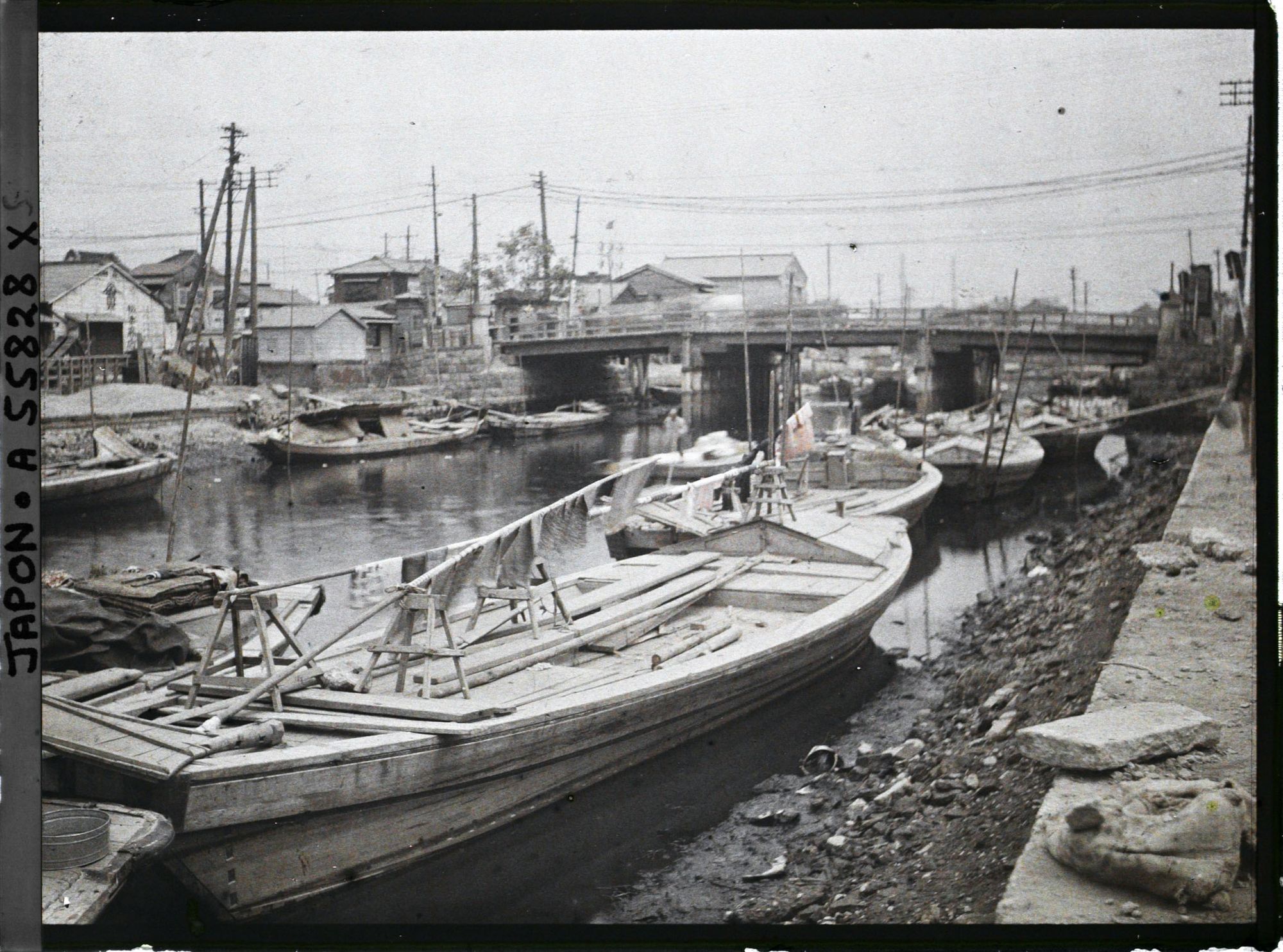 Image représentant Canaux