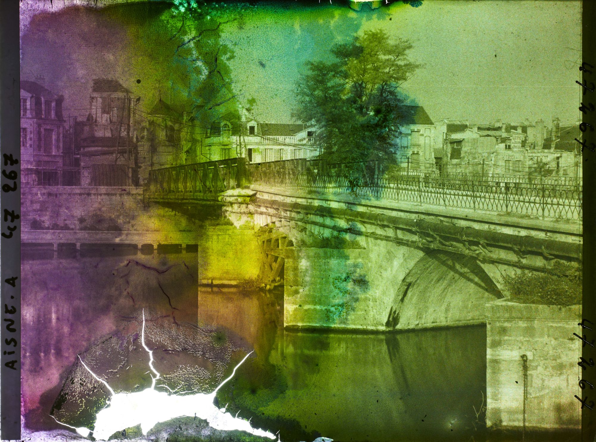 Image représentant France, Soissons, Vieux Pont vu vers la rive gauche