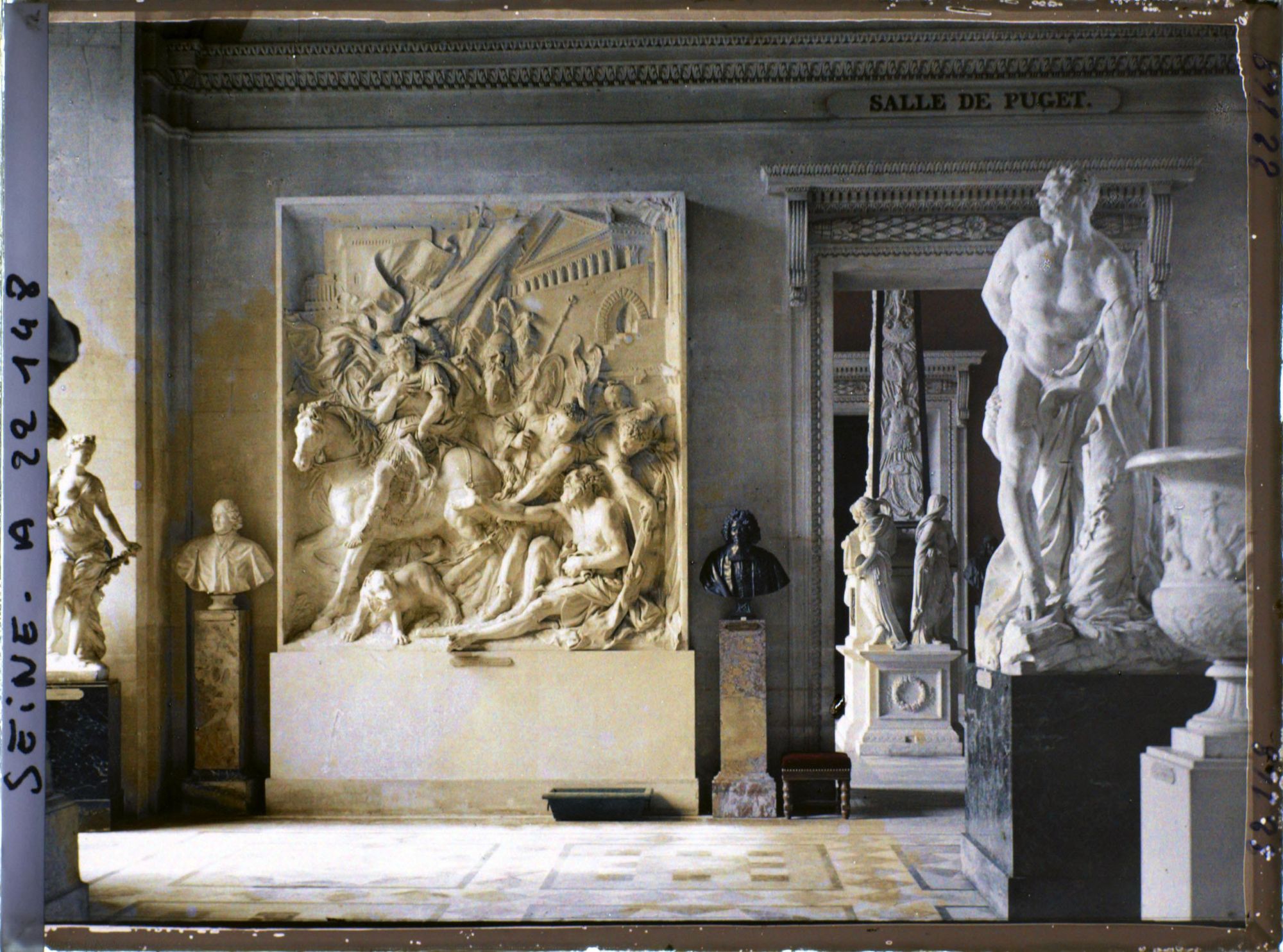Image représentant La salle de Puget, musée du Louvre