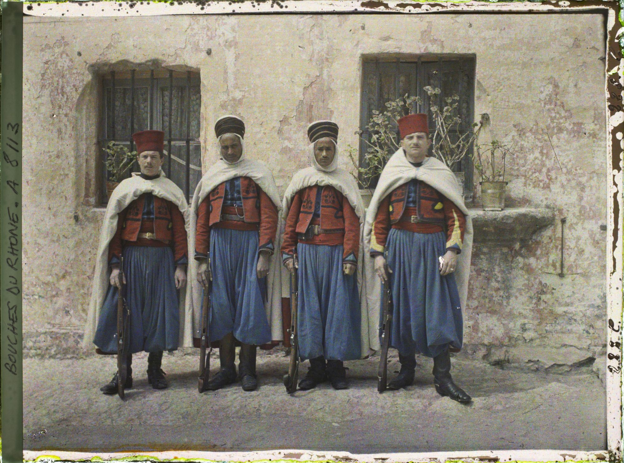 Image représentant Les Spahis dans le Château du roi René
