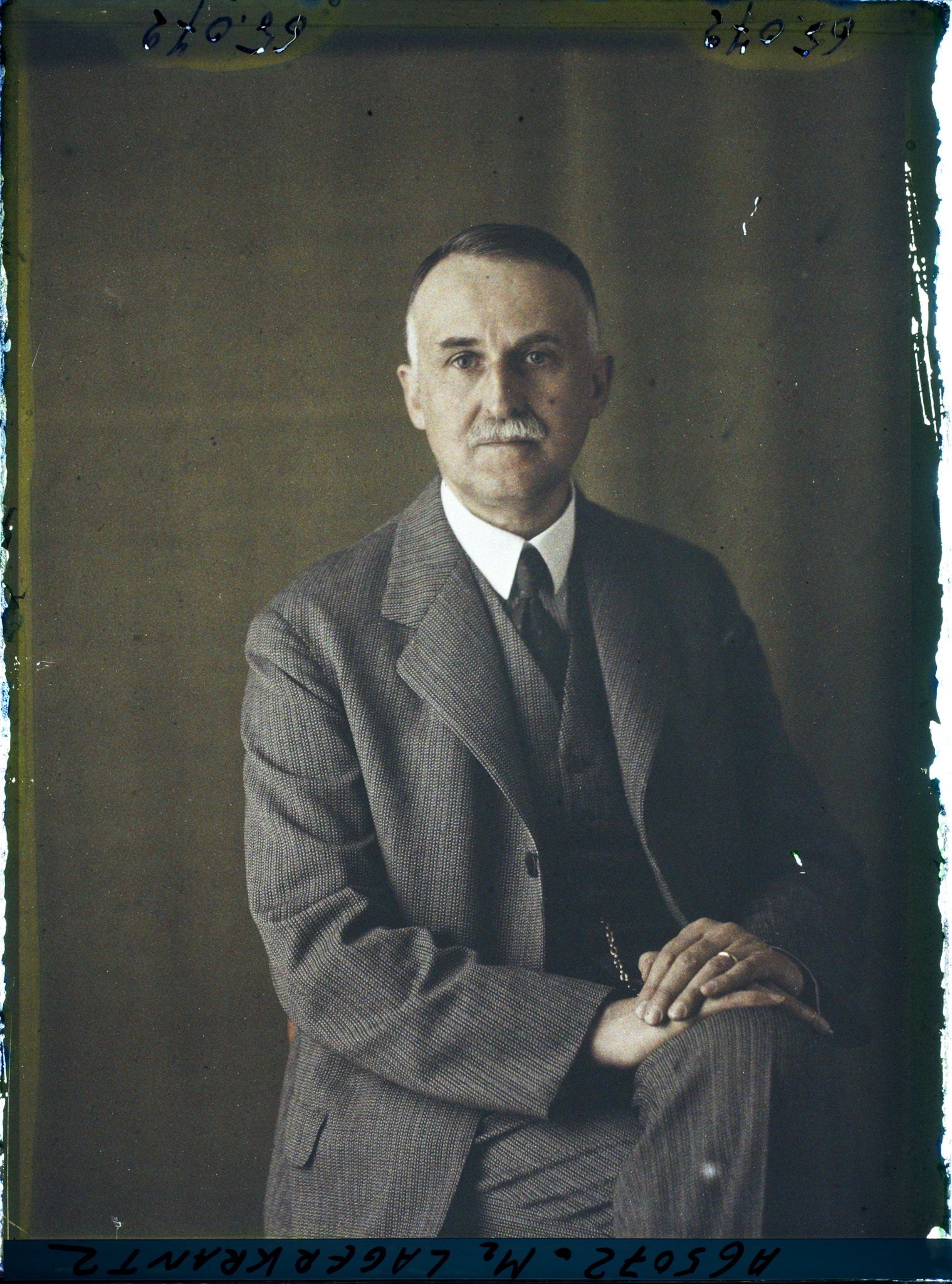 Image représentant https://musee-albert-kahn.s-museum.fr/home/NWQ2OTAwYzNmYjZlZTk1ZWQwODJmMjY4L2dlbmVyaWMtbm90aWNlLXRhYi9hdXRob3JpdHkvNjE3YTc5ZjVjZjhiODk2OGIzMzM3ZDIx/5d6900c3fb6ee95ed082f268/generic-notice-tab/authority/617a79ebcf8b8968b333709b Monsieur Gustaf Lagercrantz