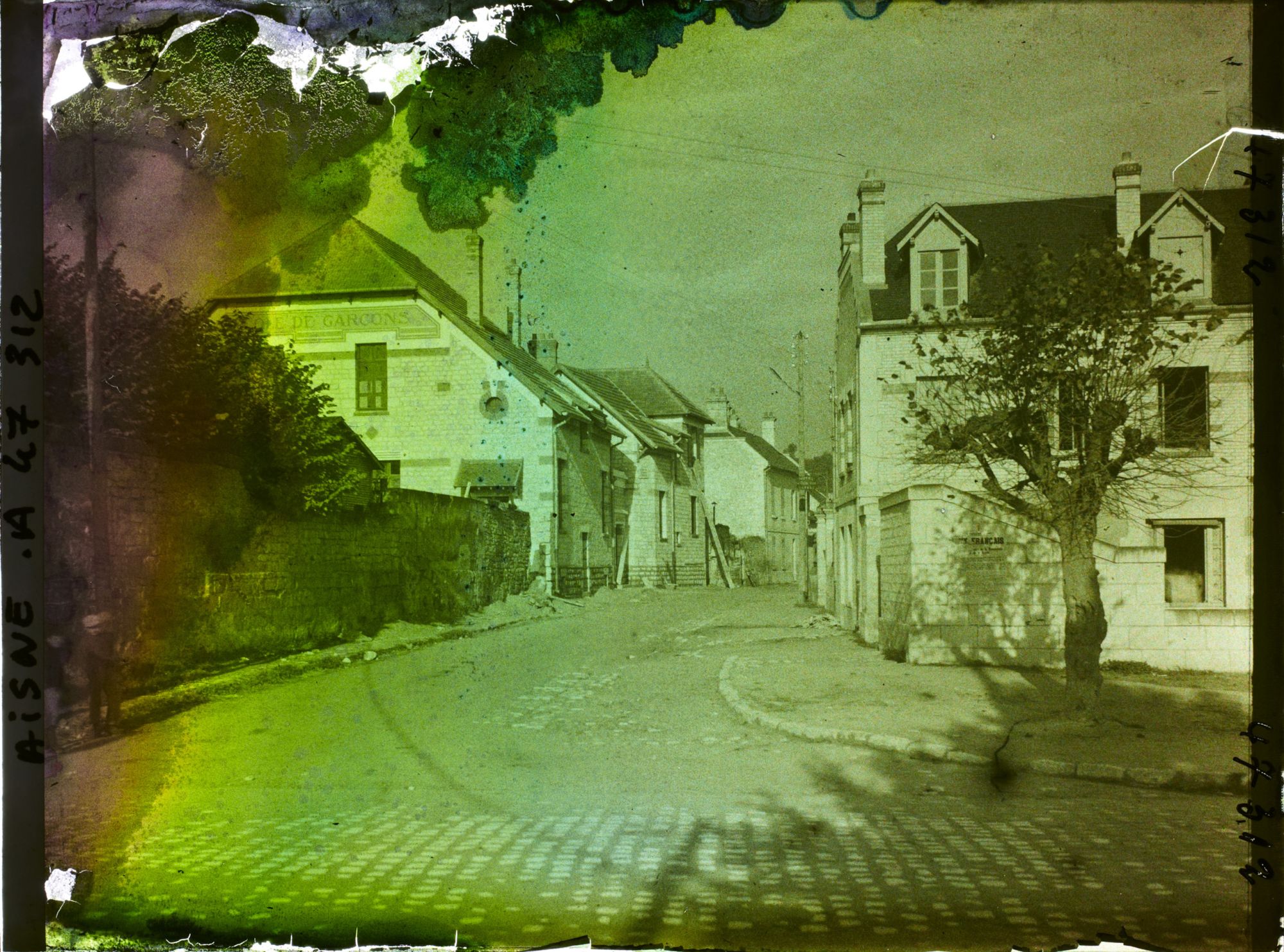 Image représentant France, Vailly, Vue vers les Ecoles