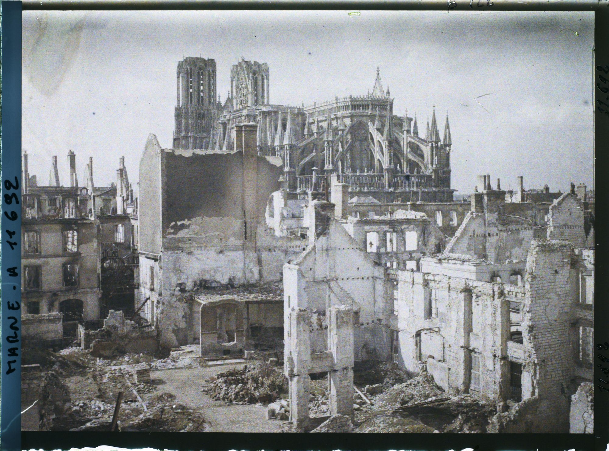 Image représentant Panorama de Ruines & Cathédrale