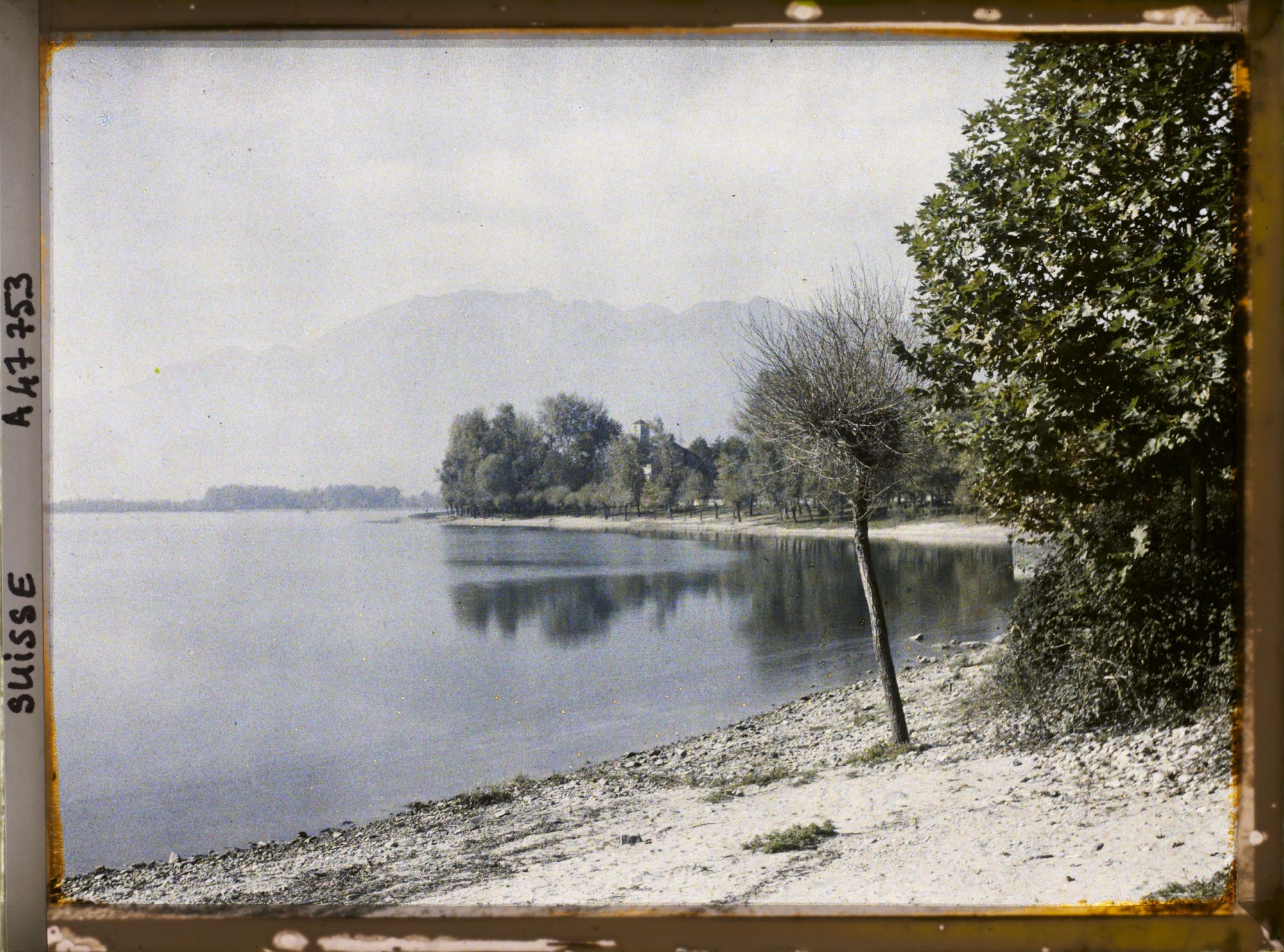 Image représentant Les rives du lac Majeur et la Casa di Ferro