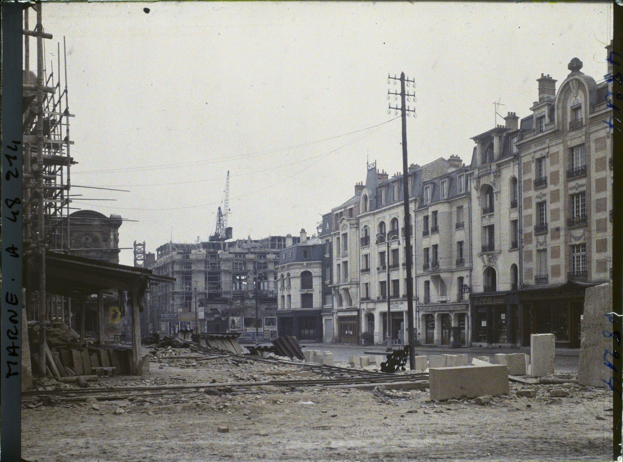 Image représentant France, Reims, Rue de Vesle vers le Théâtre