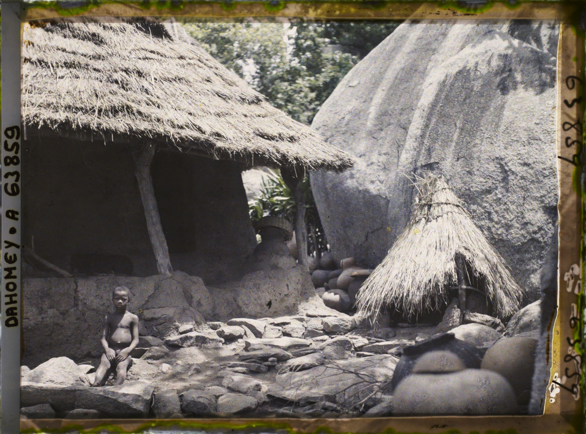 Image représentant Dans le village d'Amakpa (?)