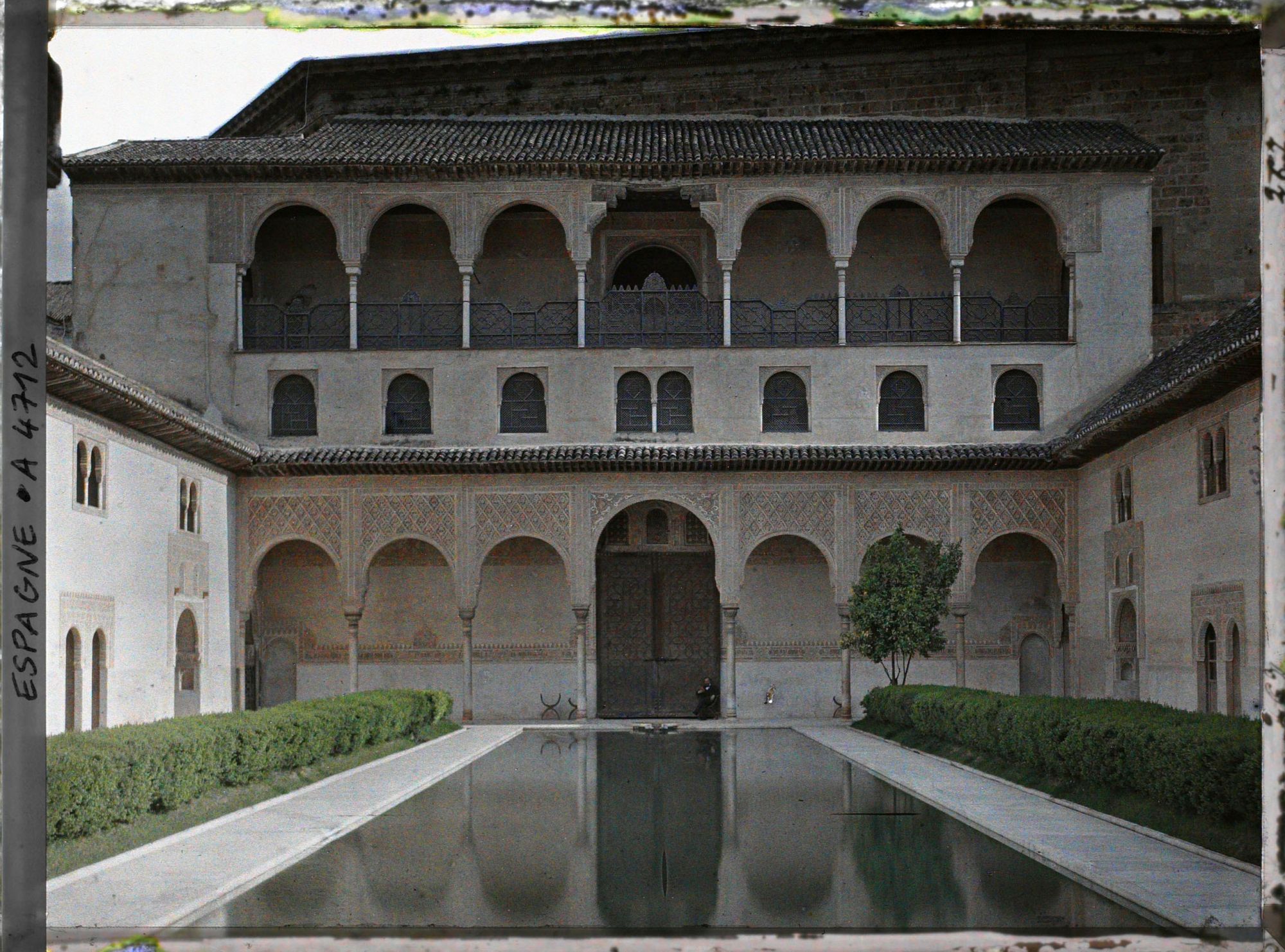 Image représentant Alhambra : la cour des Myrtes en direction du Sud