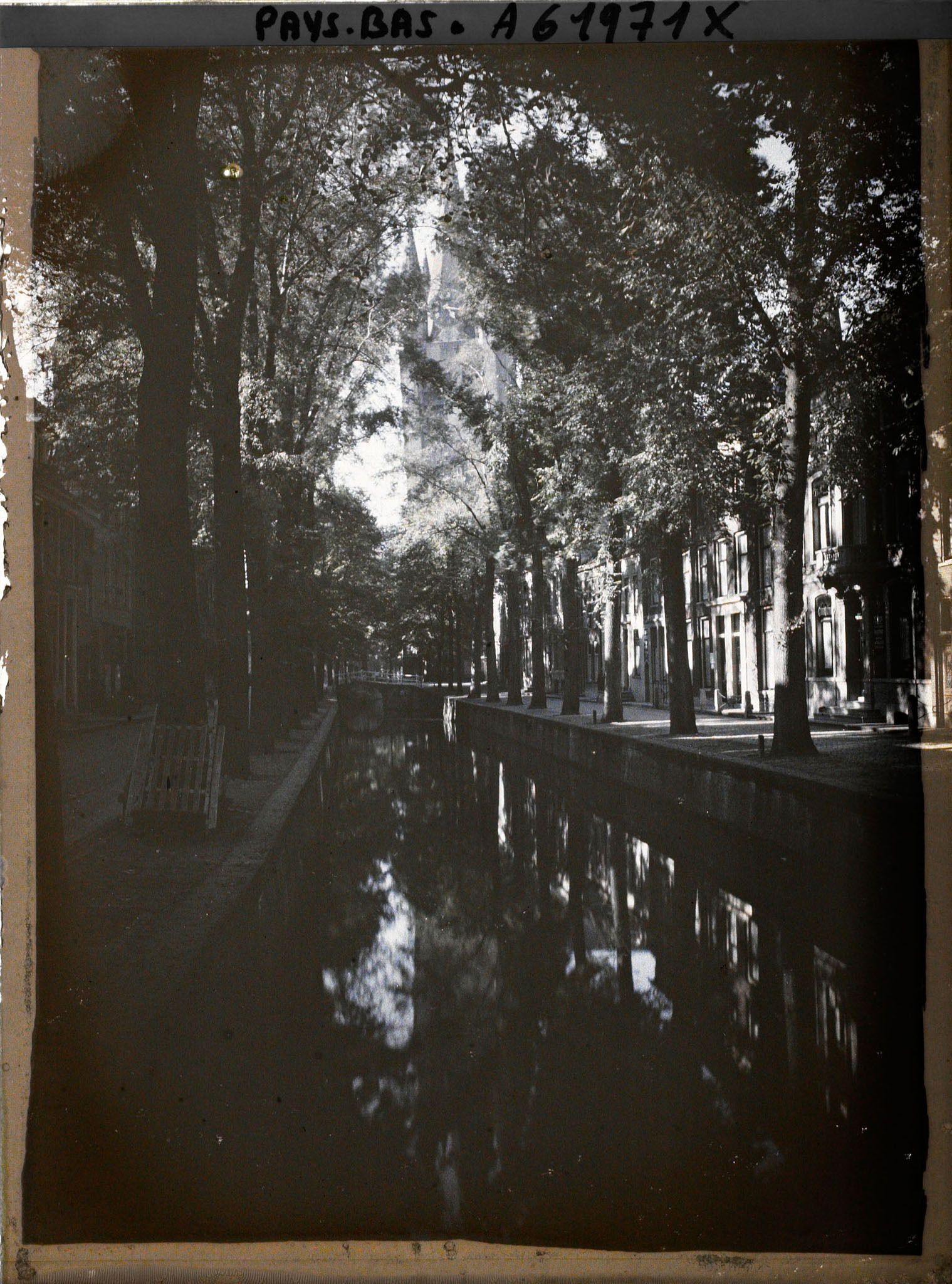 Image représentant Hollande, Delft, Quai et Canal