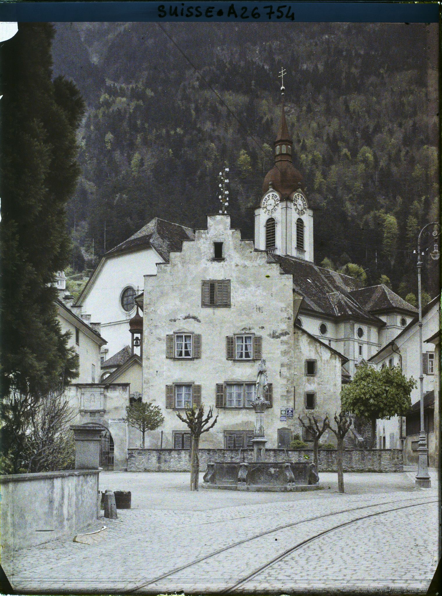 Image représentant La Fremdenspital et l'église Saint-Martin