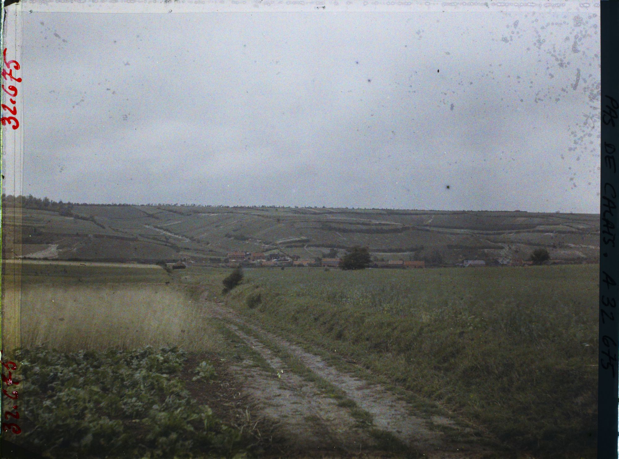 Image représentant France, Ablain St Nazaire, Eperon des arabes et maisons ouest du Village