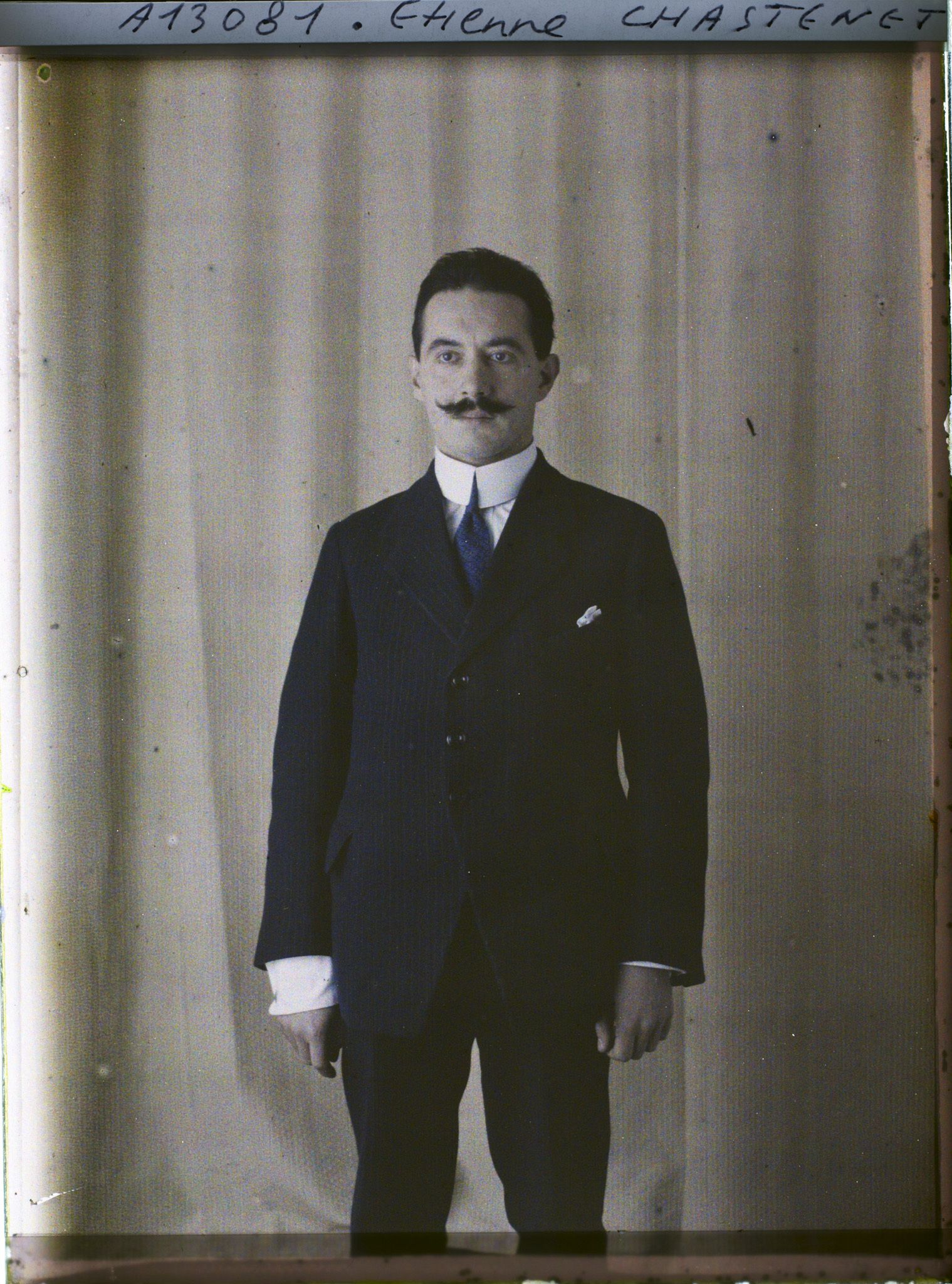 Image représentant L'opérateur Etienne Edmond Chastanet en civil