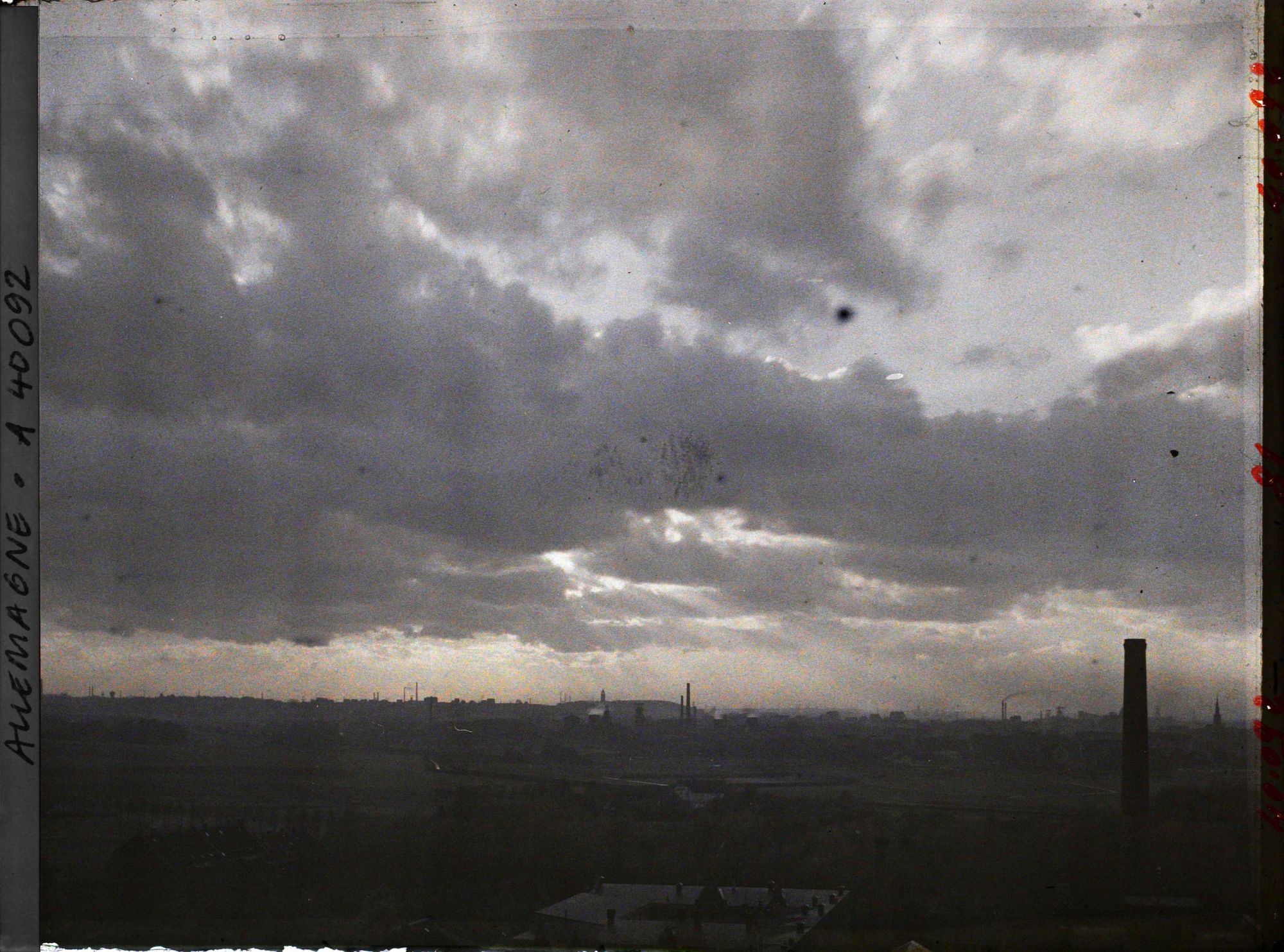 Image représentant Prusse, Gelsenkirchen, Coucher de Soleil s/ la Ruhr