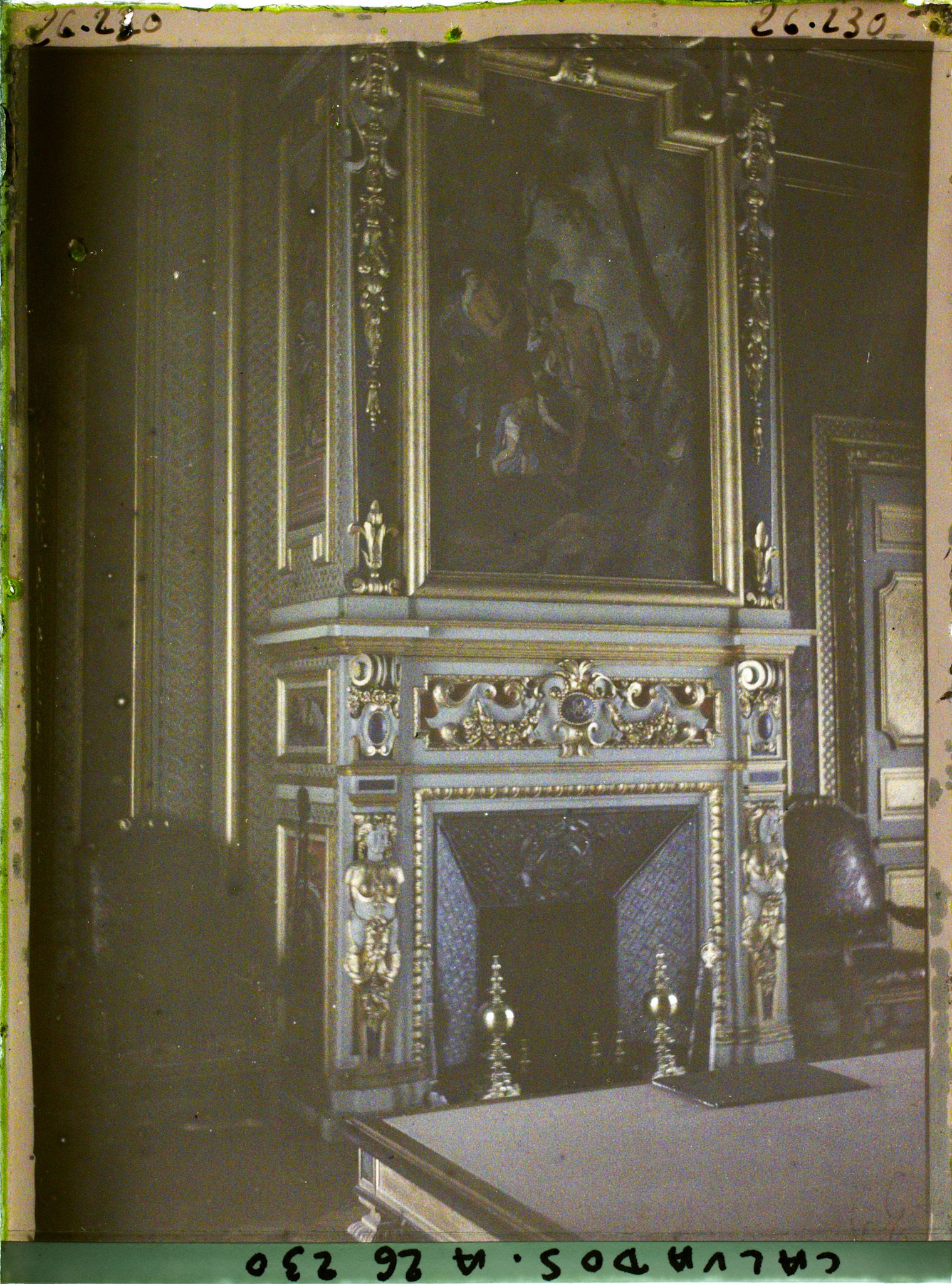 Image représentant Cheminée de l'ancien évêché ou Palais Episcopal