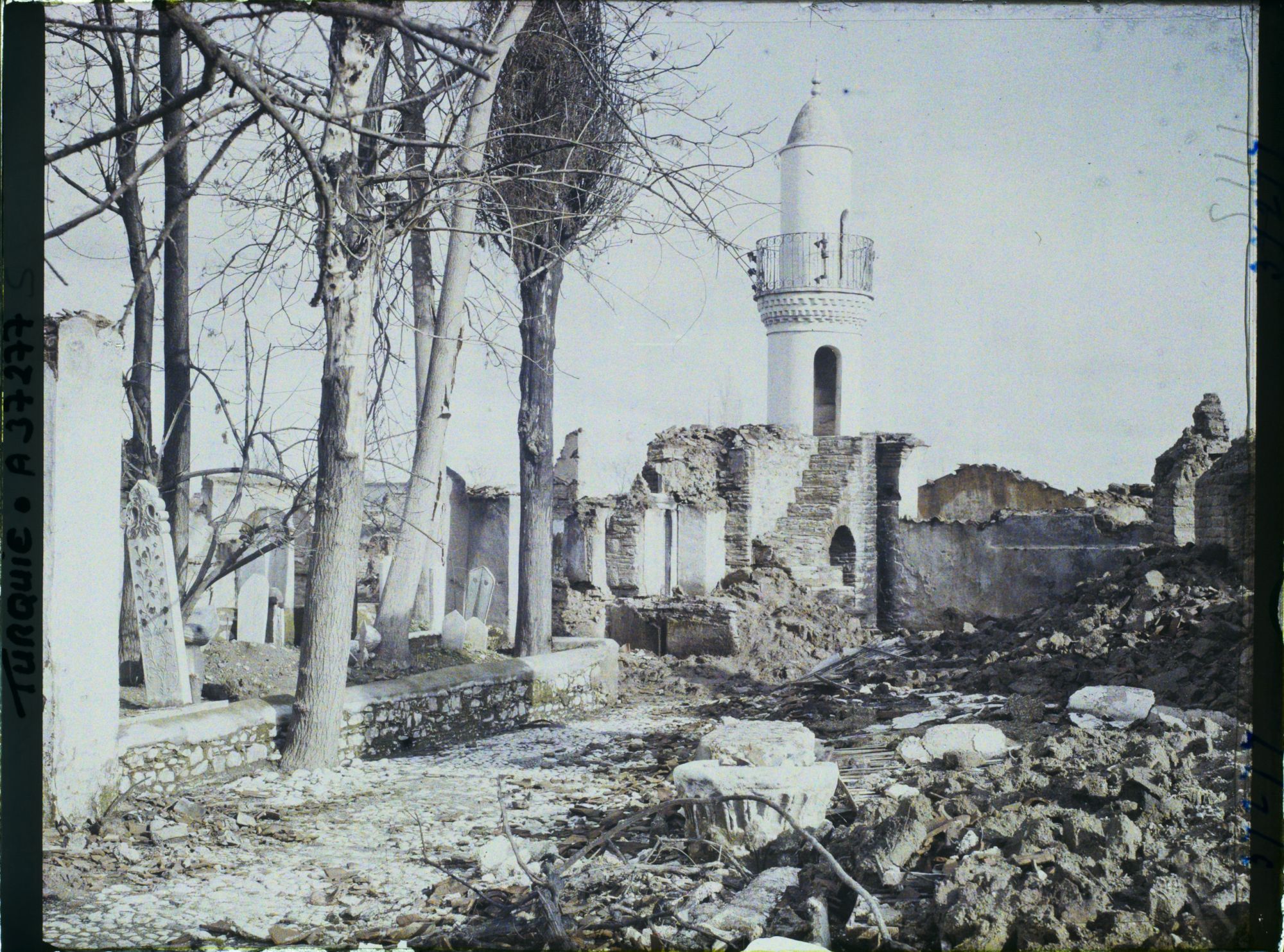 Image représentant Turquie, Cassaba, Ruines de la Mosquée Tarlit Djami
