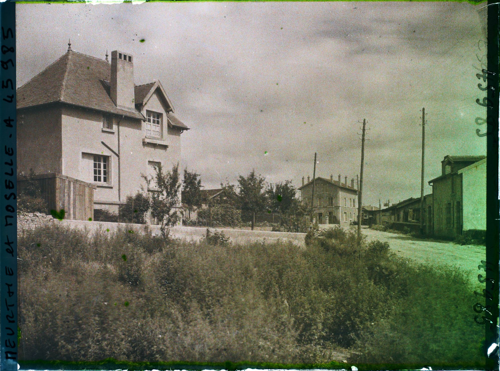 Image représentant France, Nomény, Reconstructions
