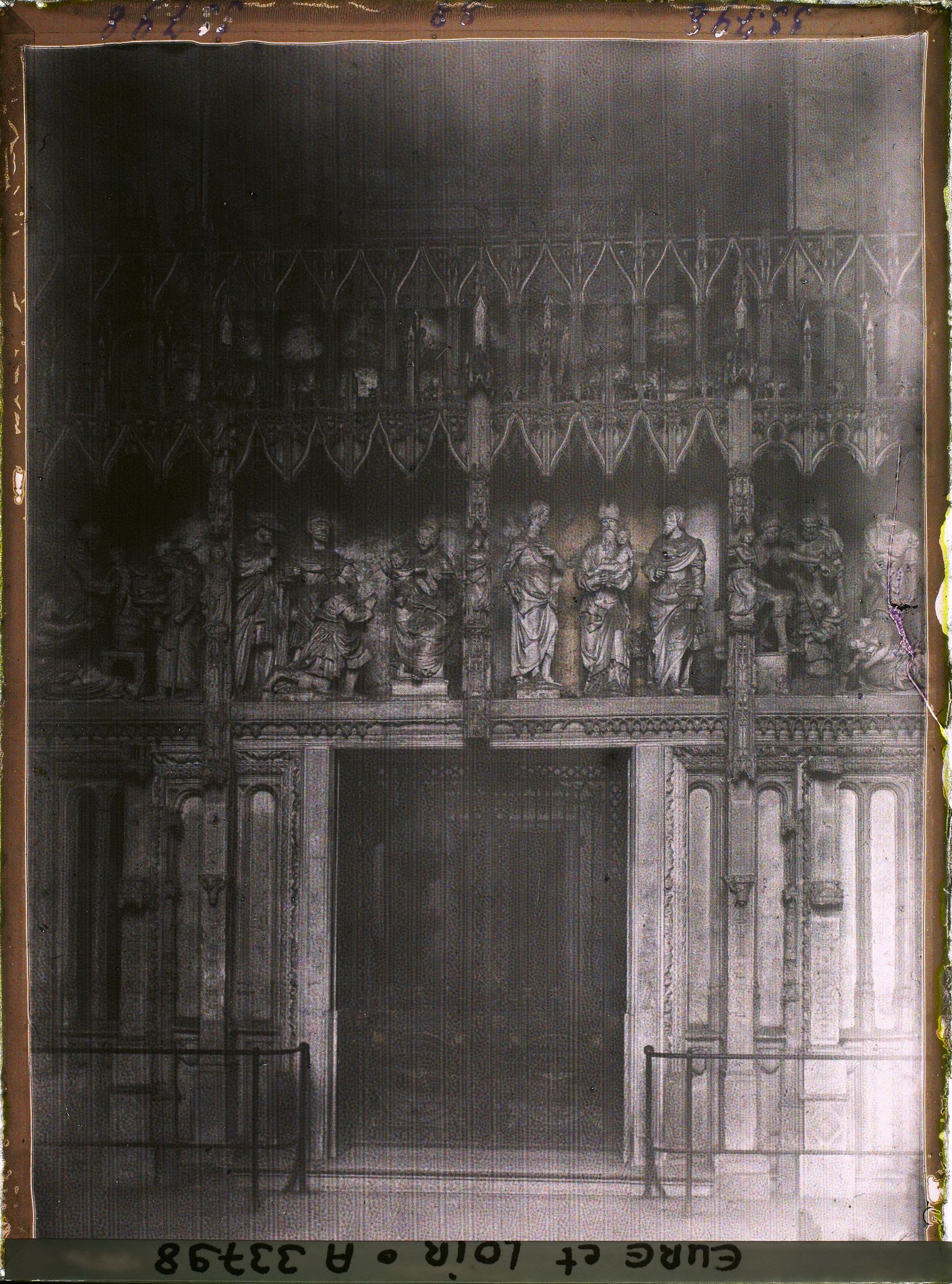 Image représentant Détail des sculptures de la clôture du choeur de la cthédrale Notre-Dame