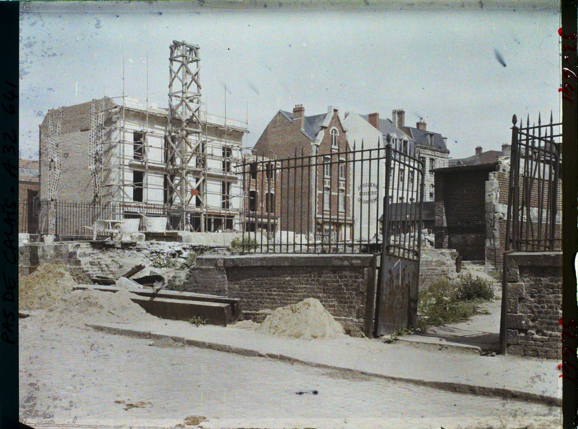 Image représentant France, Arras, Reconstruction de l'Abbaye
