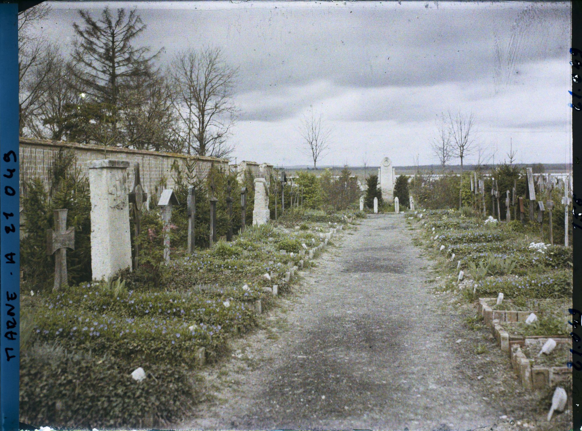 Image représentant France, Bourgogne, Cimetière Allemand