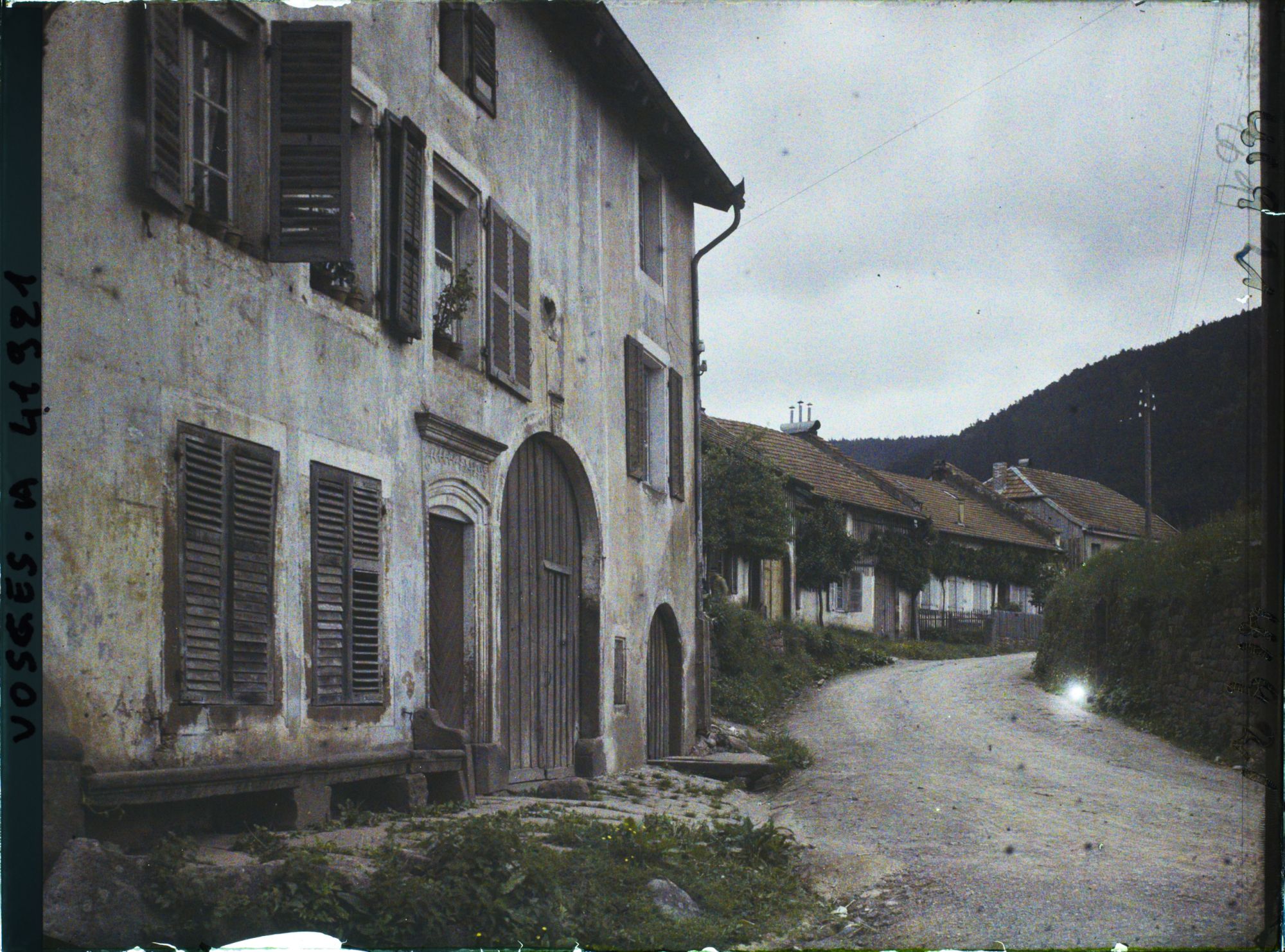 Image représentant France, Raon s/Plaine, Une rue du Village