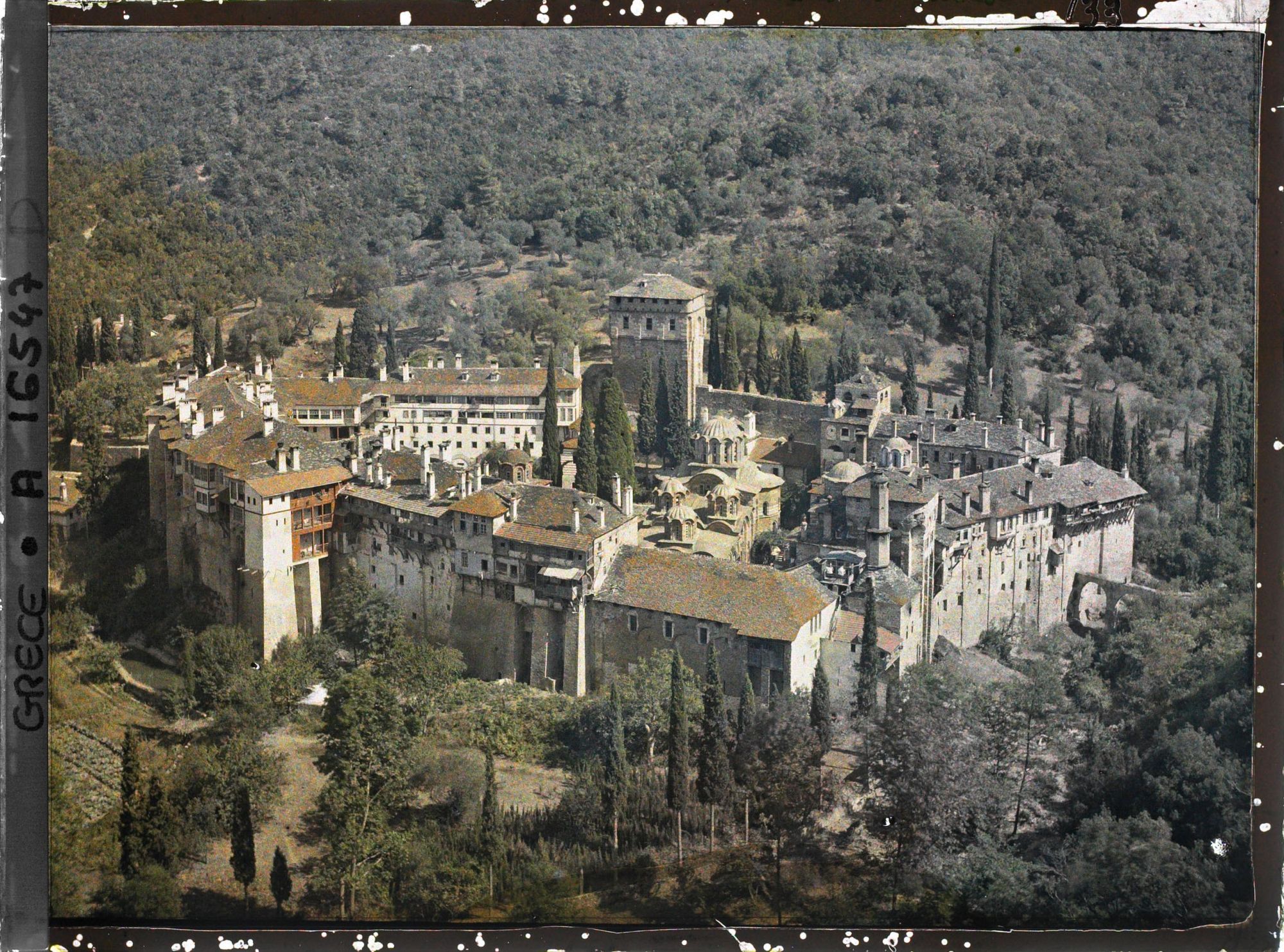 Image représentant Turquie, Hilendar, Panorama du Monastère de Hilendar
