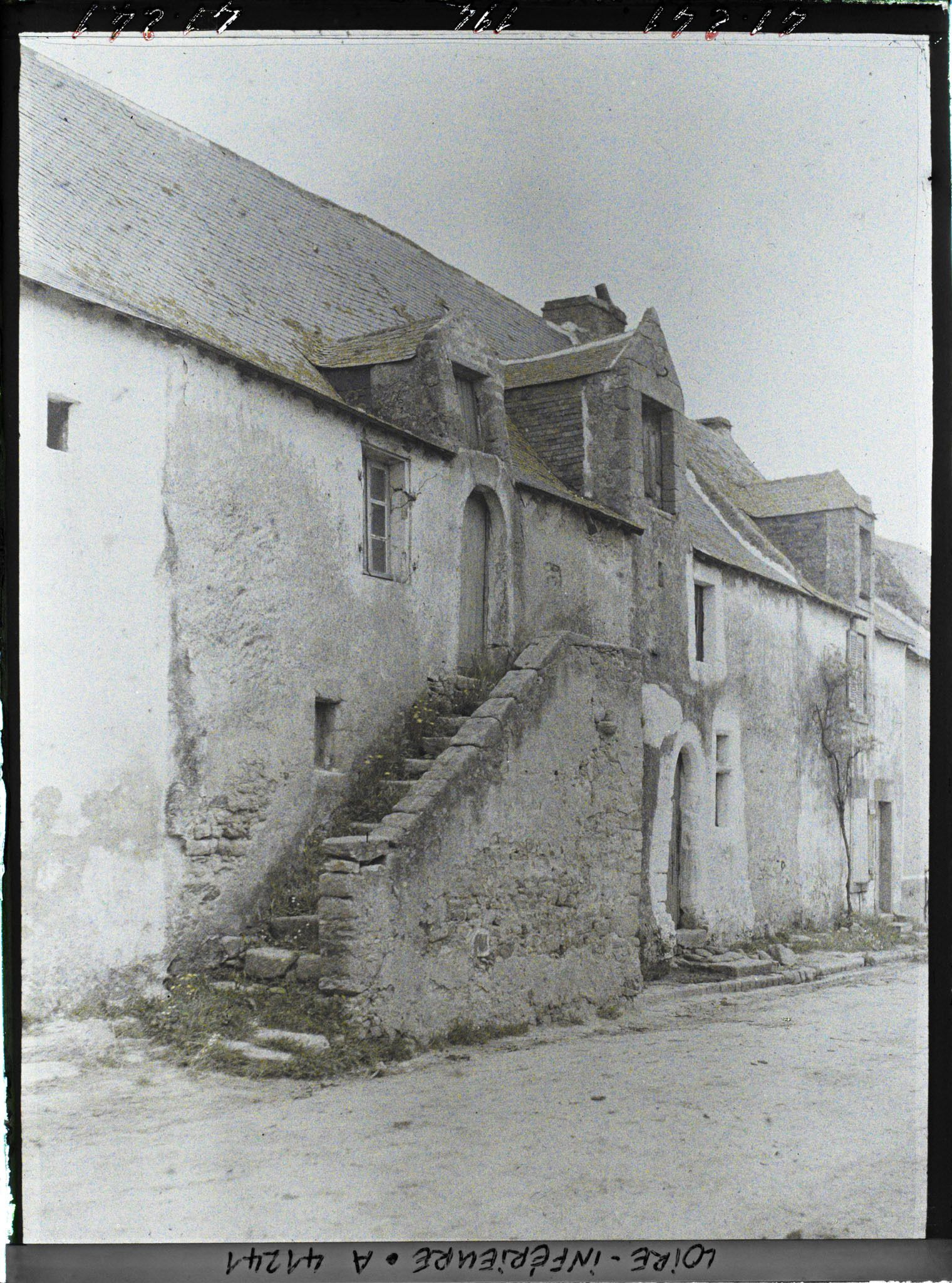 Image représentant Maison à escalier extérieur