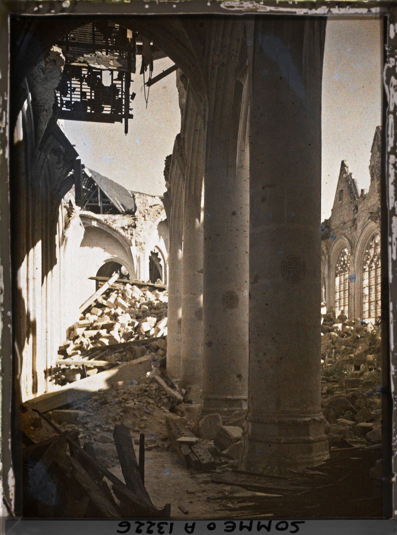 Image représentant France, Roye, Intérieur de l'Eglise