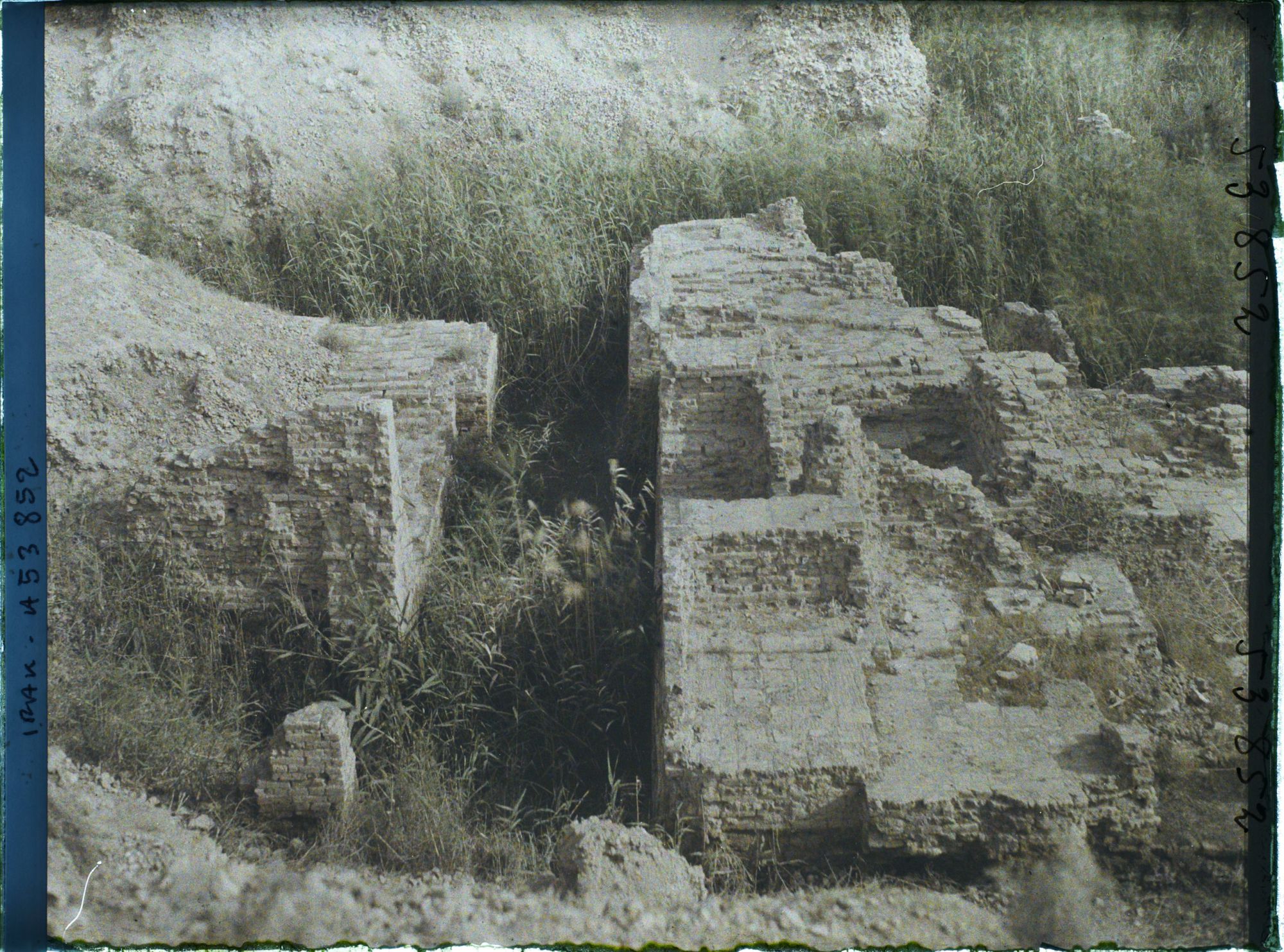 Image représentant Vestiges de la ville (VIe siècle avant J.-C.) (Palais de Nabuchodonosor ?)