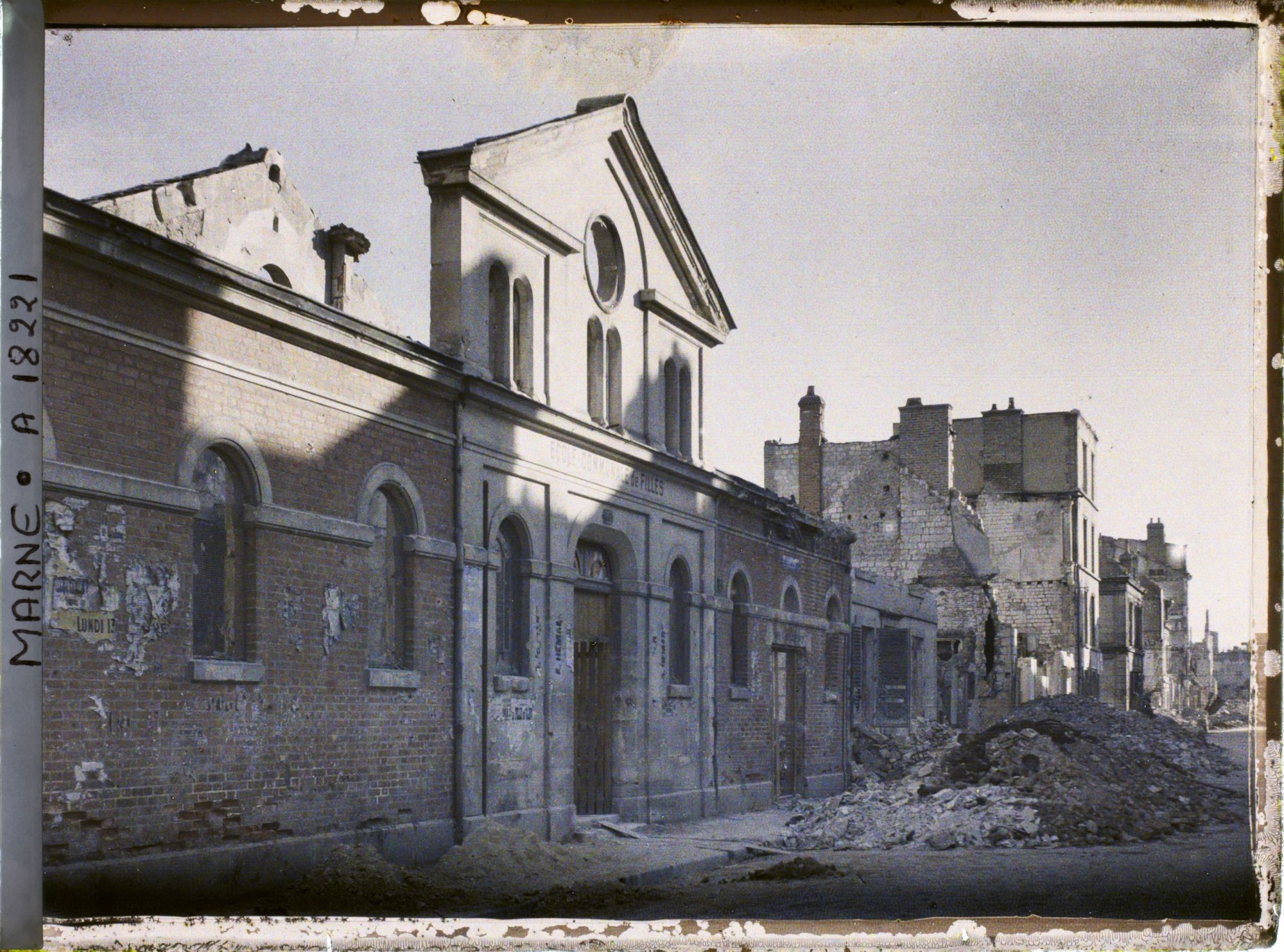 Image représentant France, Reims, Ecole Communale de Filles