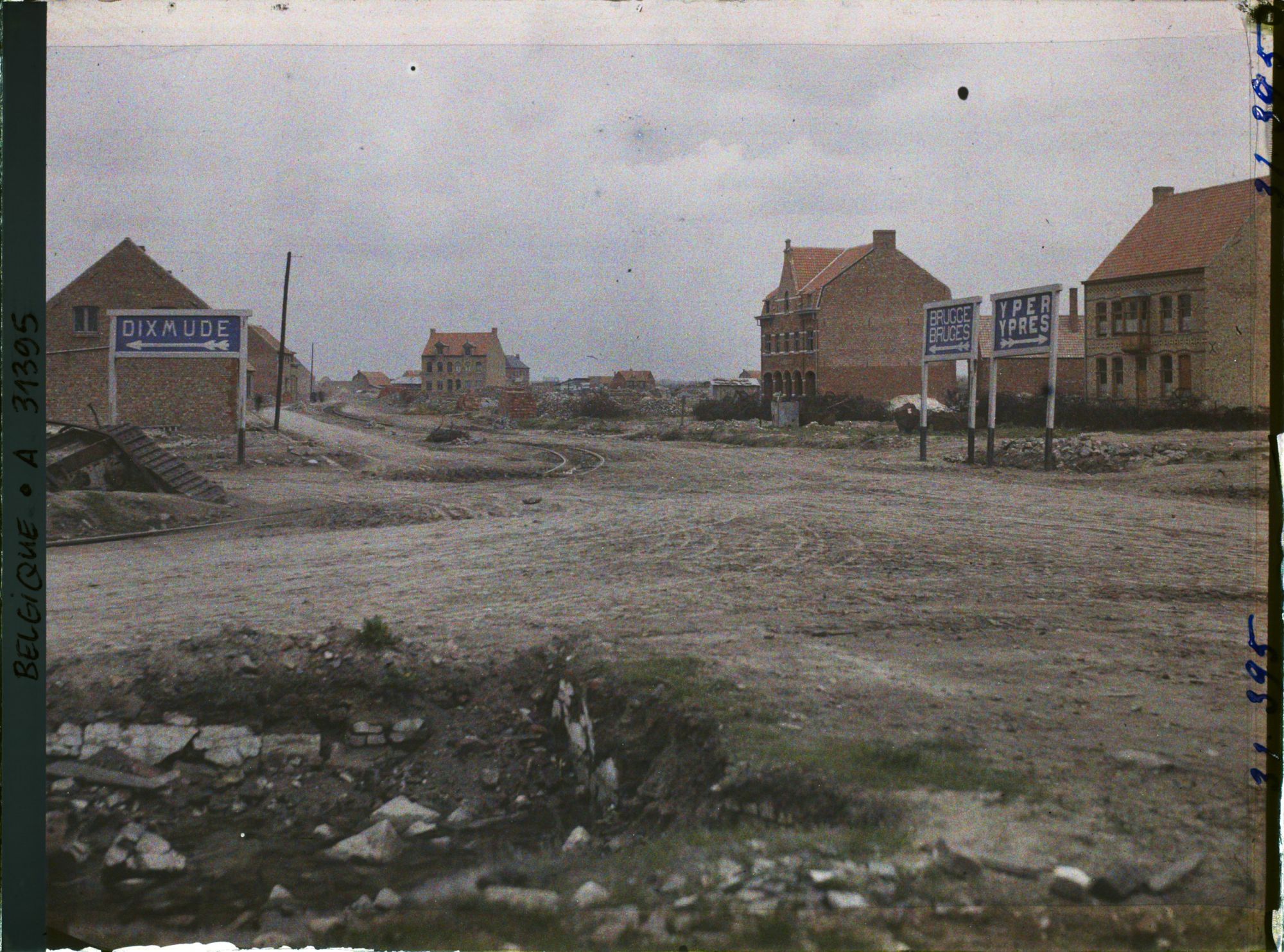 Image représentant Belgique, Poelcappele, Le Centre du Village