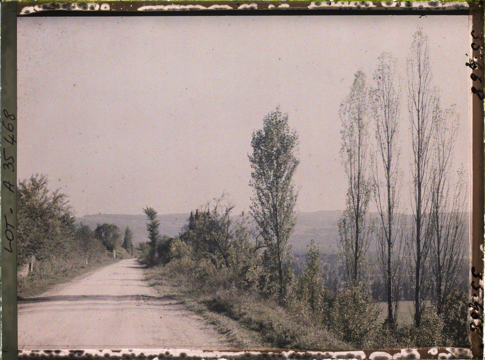 Image représentant France, Capdenac (Lot), Aspect d'une route de Capdenac le haut