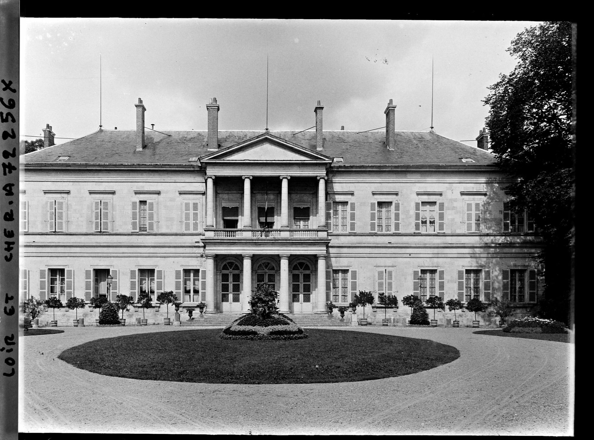 Image représentant L'hôtel de préfecture du Loir-et-Cher