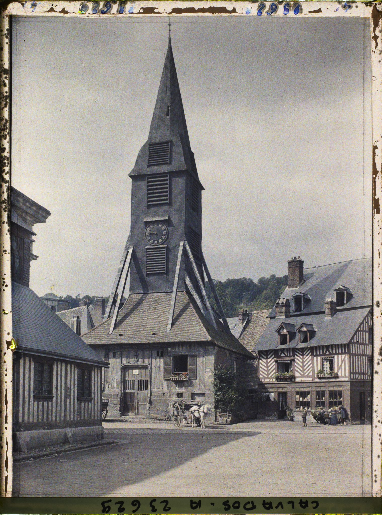 Image représentant Le clocher de Sainte-Catherine