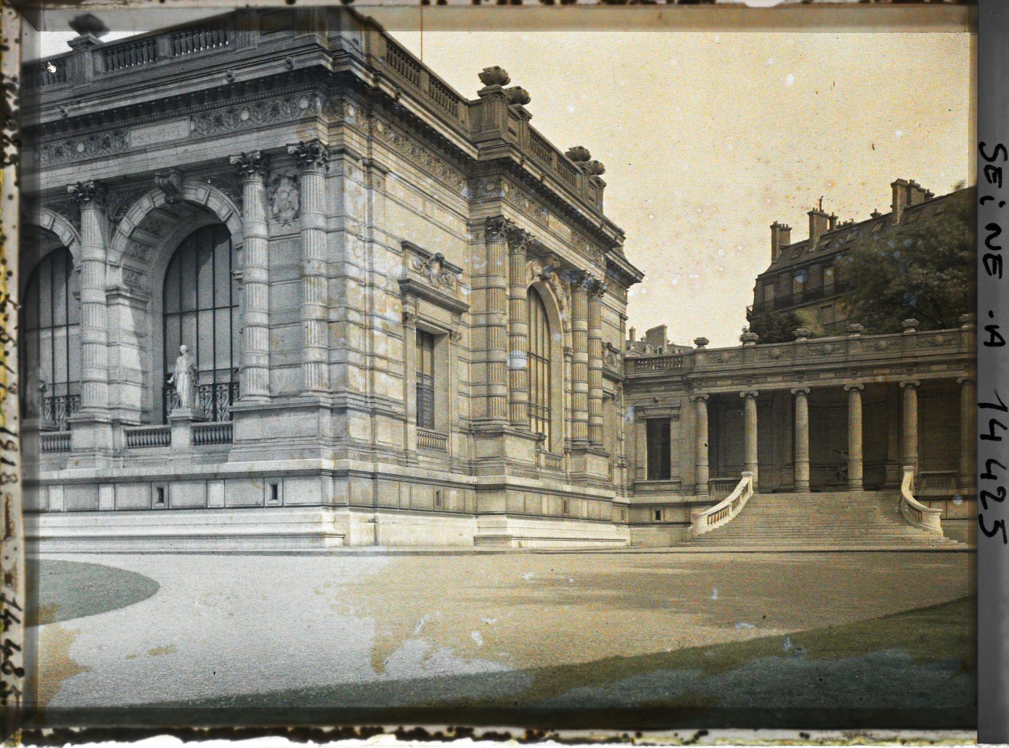 Image représentant Le palais Galliera, actuel musée Galliera (ou musée de la Mode)