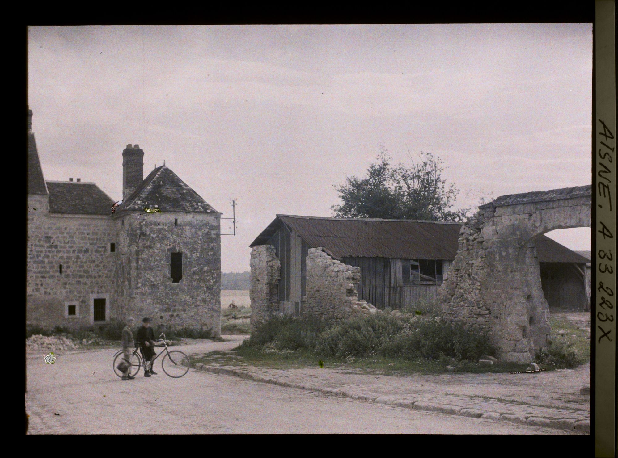 Image représentant France, Faverolles, Entrée de Faverolles