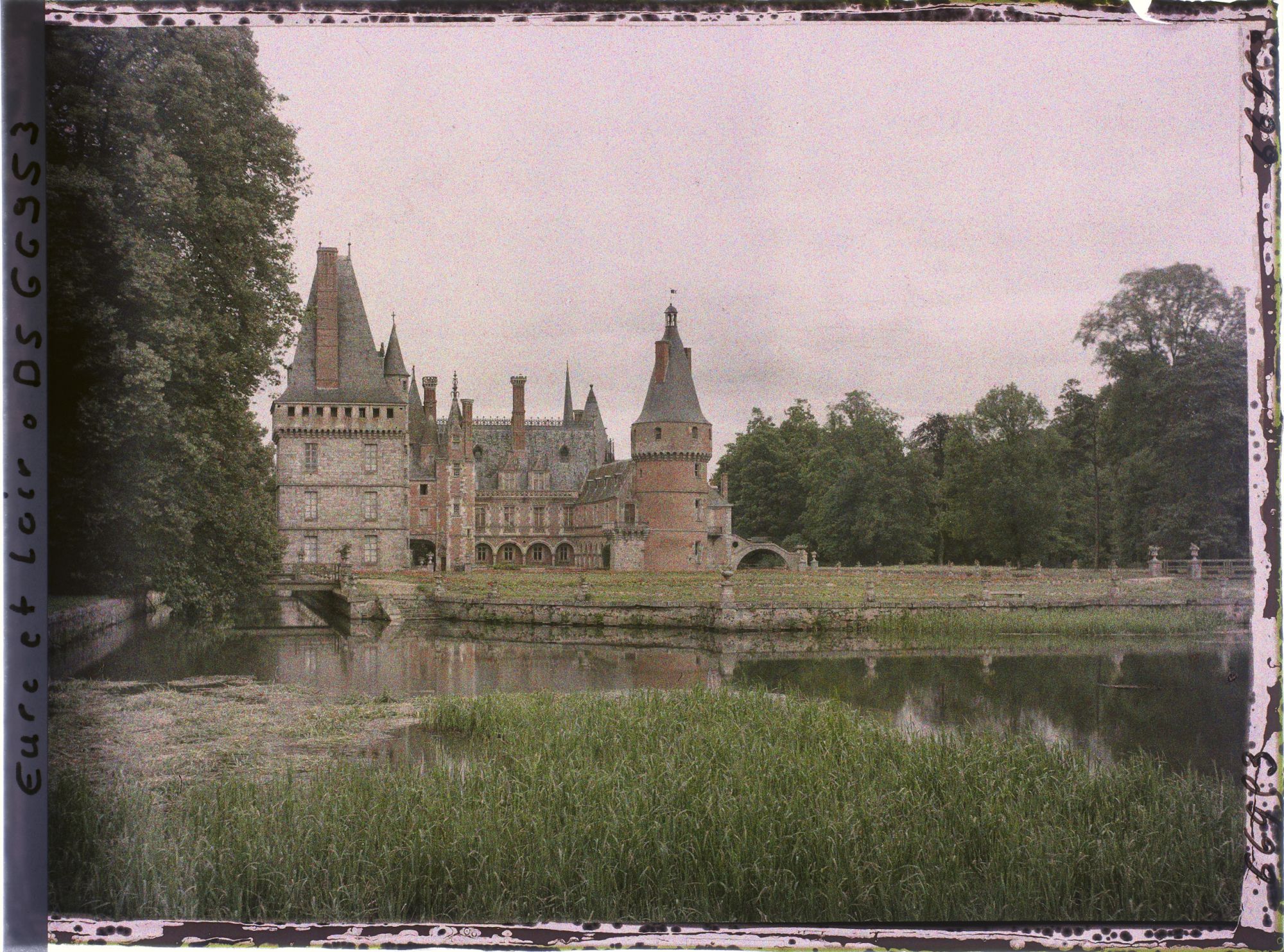 Image représentant Le château vu du parc