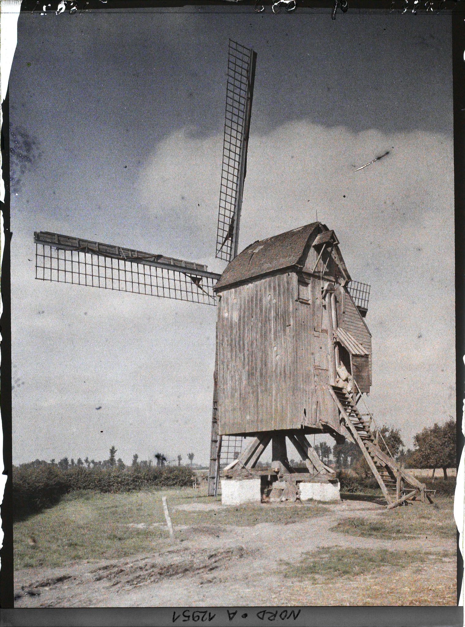 Image représentant près Killen, Moulin près Killen