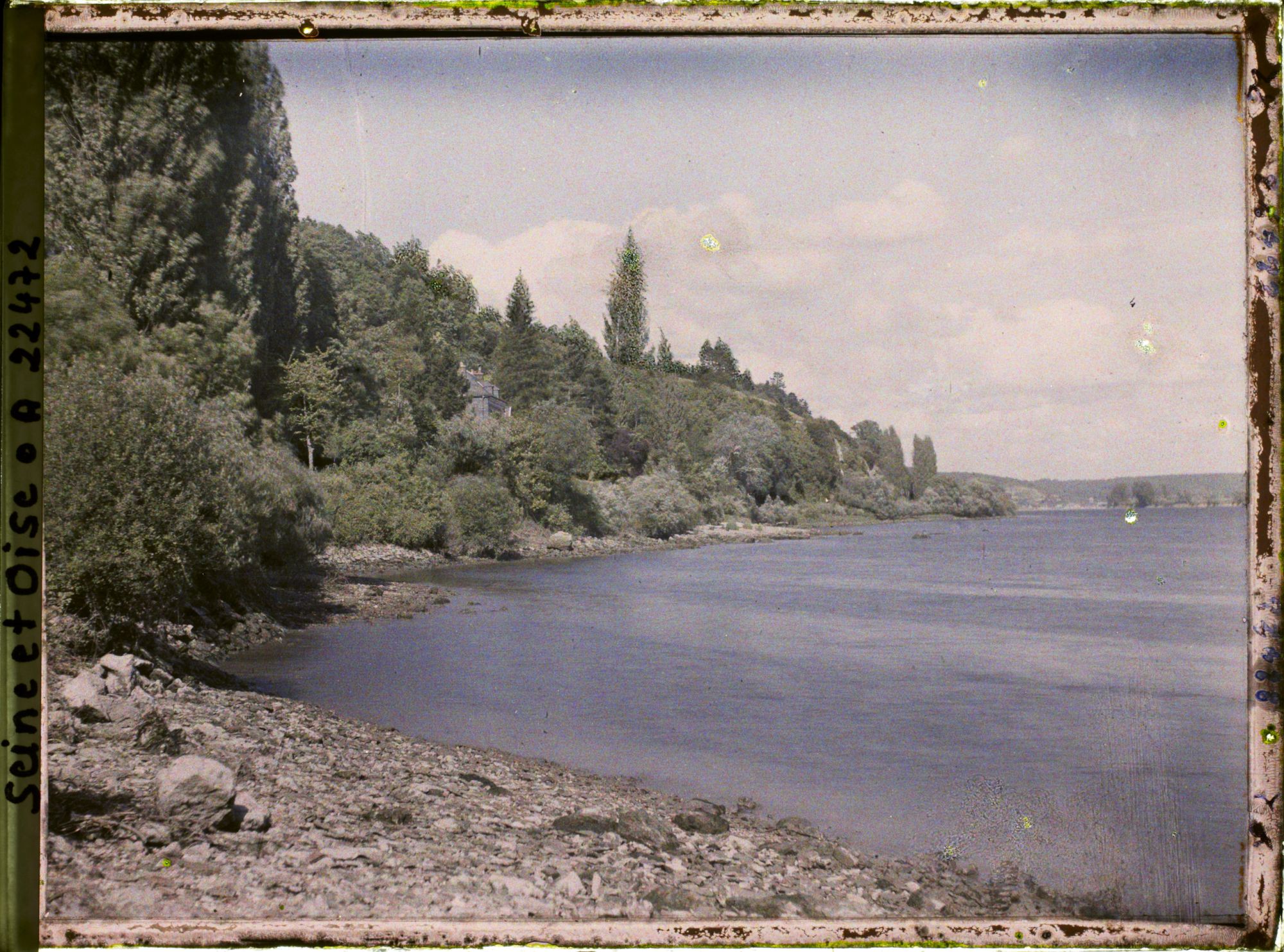 Image représentant France, Mantes, Les bords de la Seine