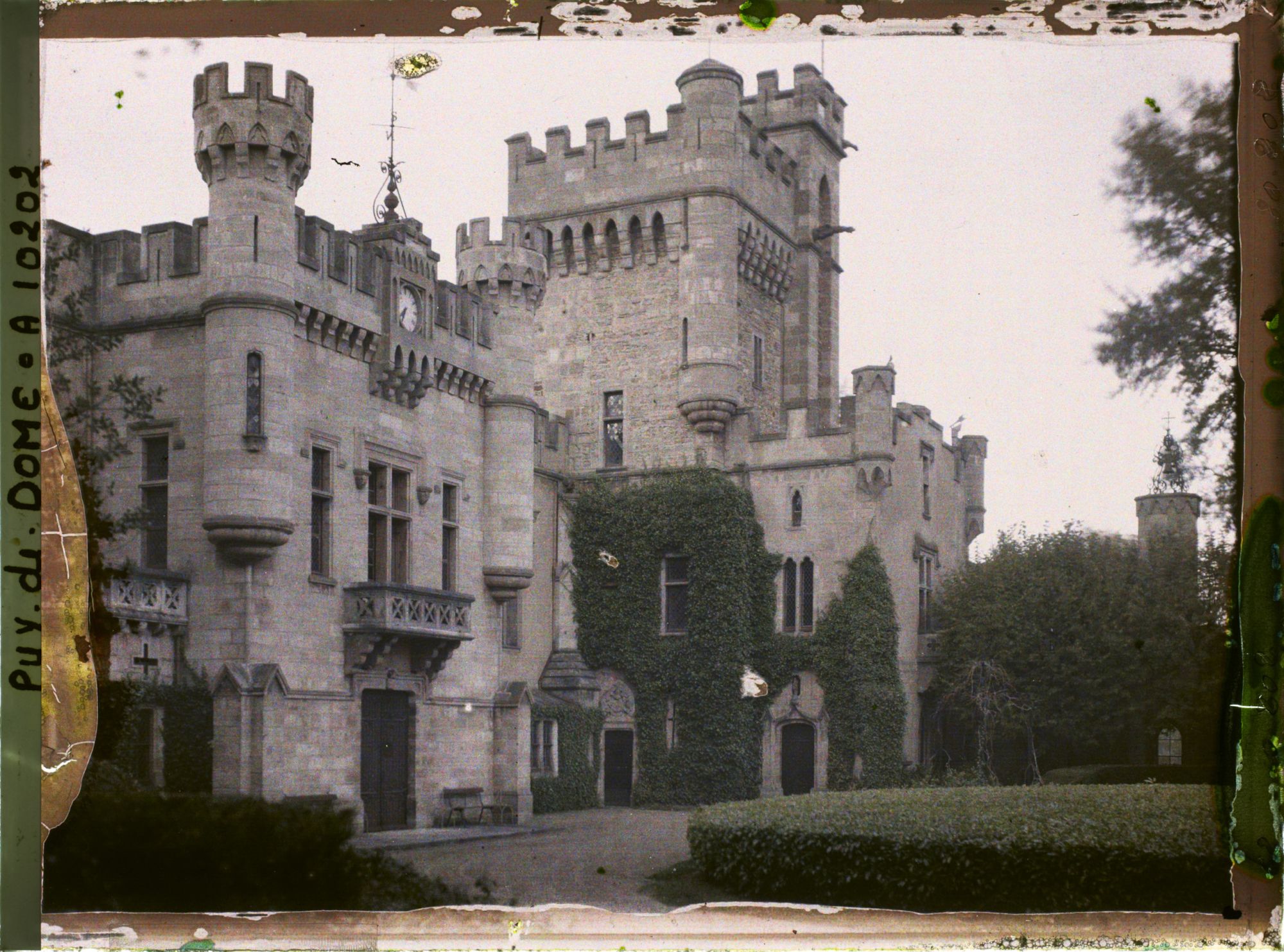 Image représentant France, La Grange Fort, Le Château