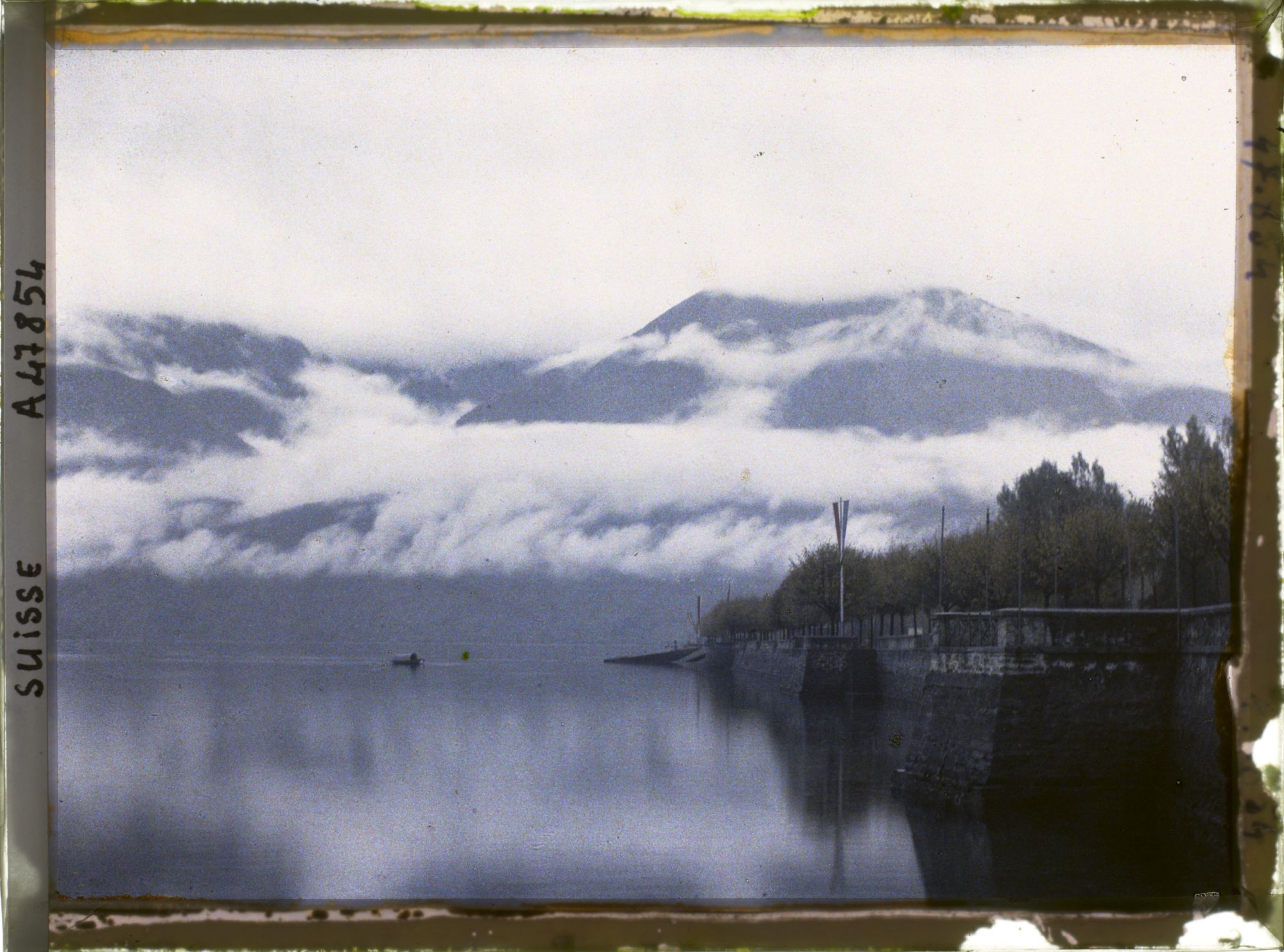 Image représentant Panorama sur le lac Majeur et les quais de Locarno