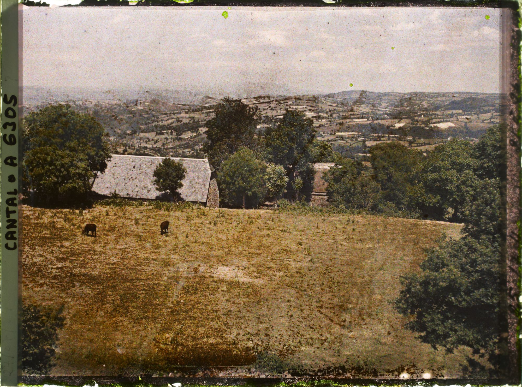 Image représentant Vue panoramique de la vallée